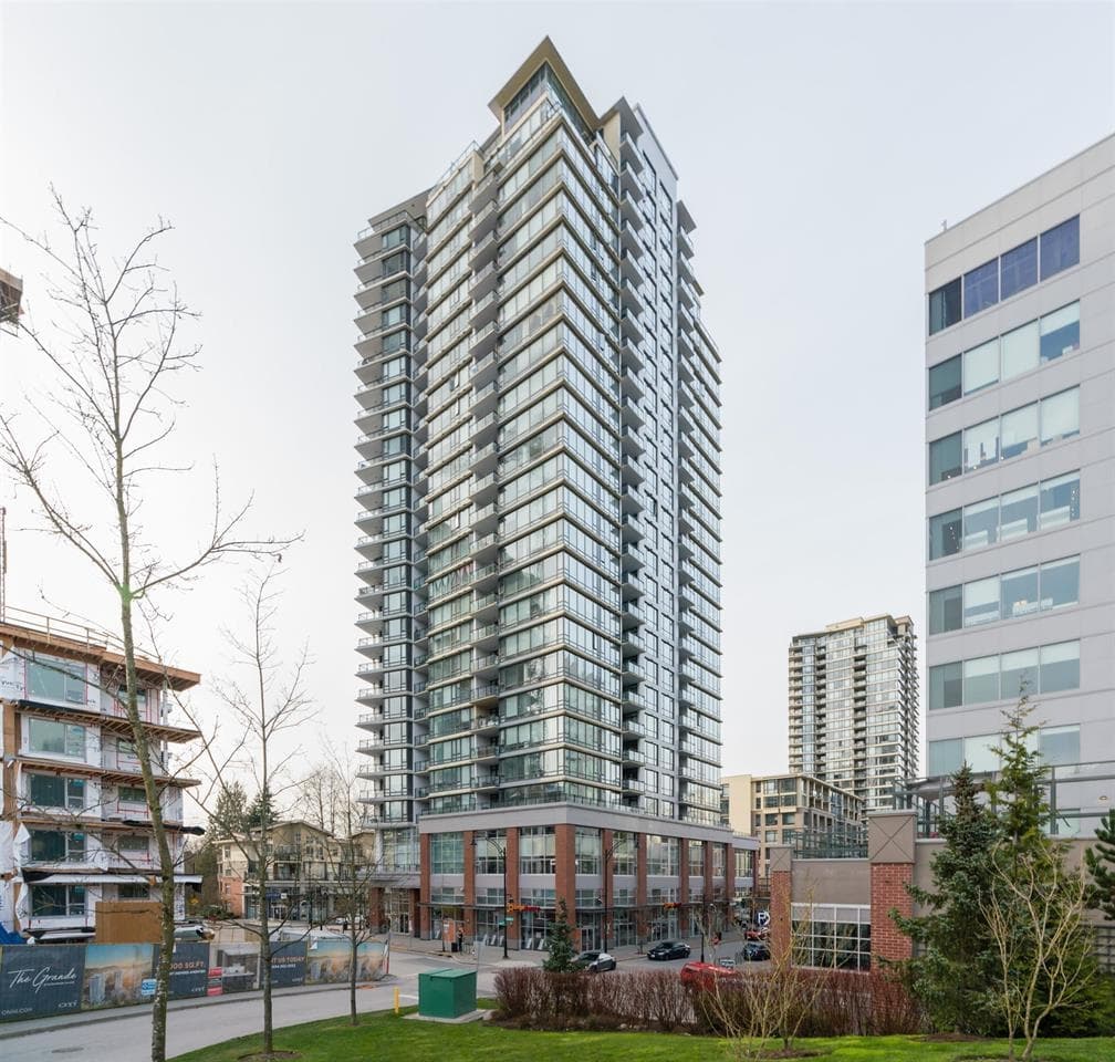 601 - 400 Capilano Road, Port Moody, V3H 0E1 — photo 2