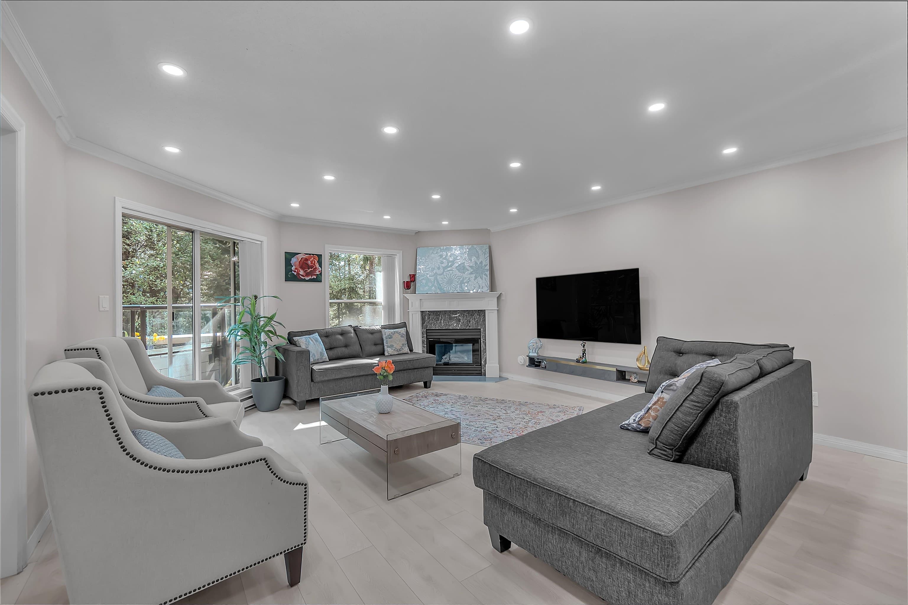 207 - 1500 Ostler Court, North Vancouver, V7G 2S2 — photo 4