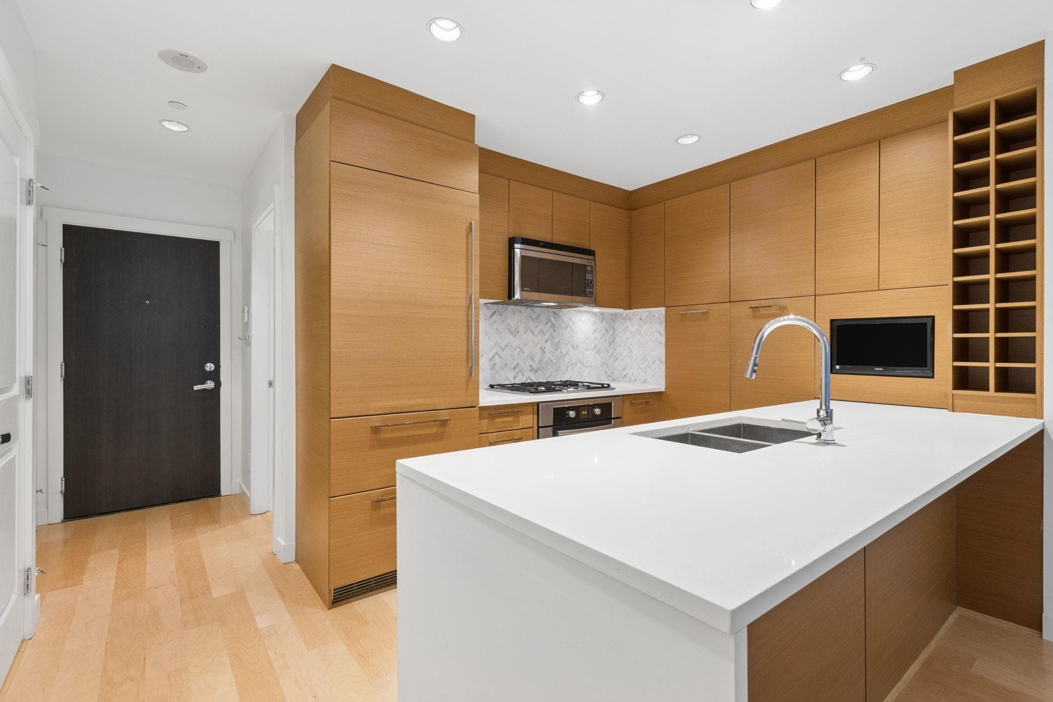105 - 5868 Agronomy Road, Vancouver, V6T 0B5 — photo 4