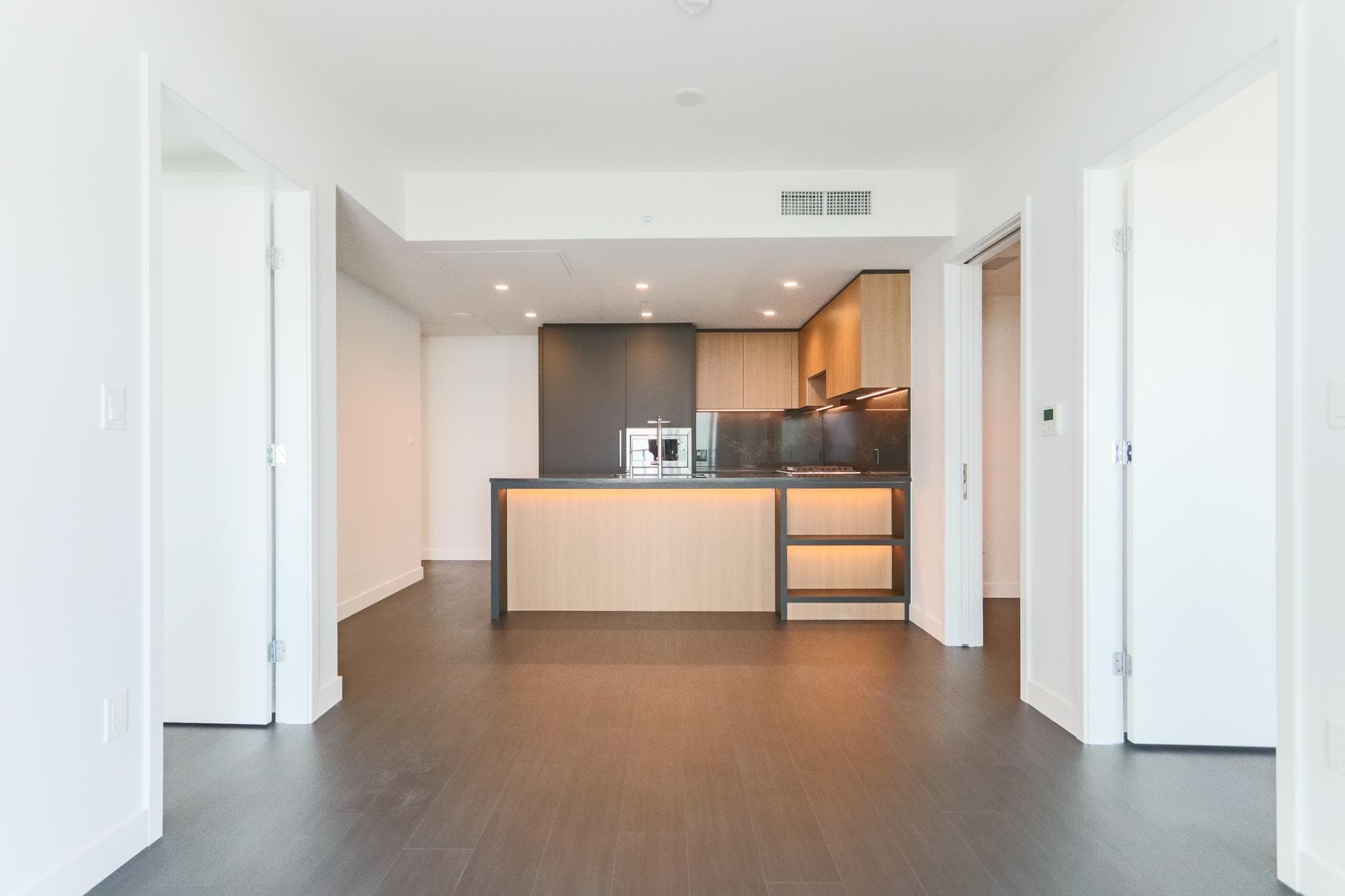 2401 - 6608 Sussex Avenue, Burnaby, V5H 0M3 — photo 5