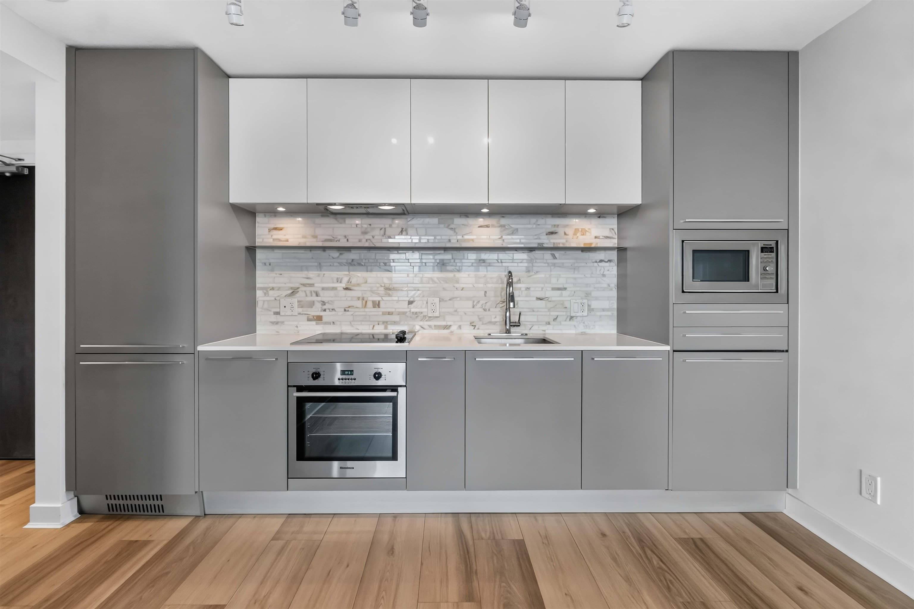 2206 - 8131 Nunavut Lane, Vancouver, V5X 0E2 — photo 2