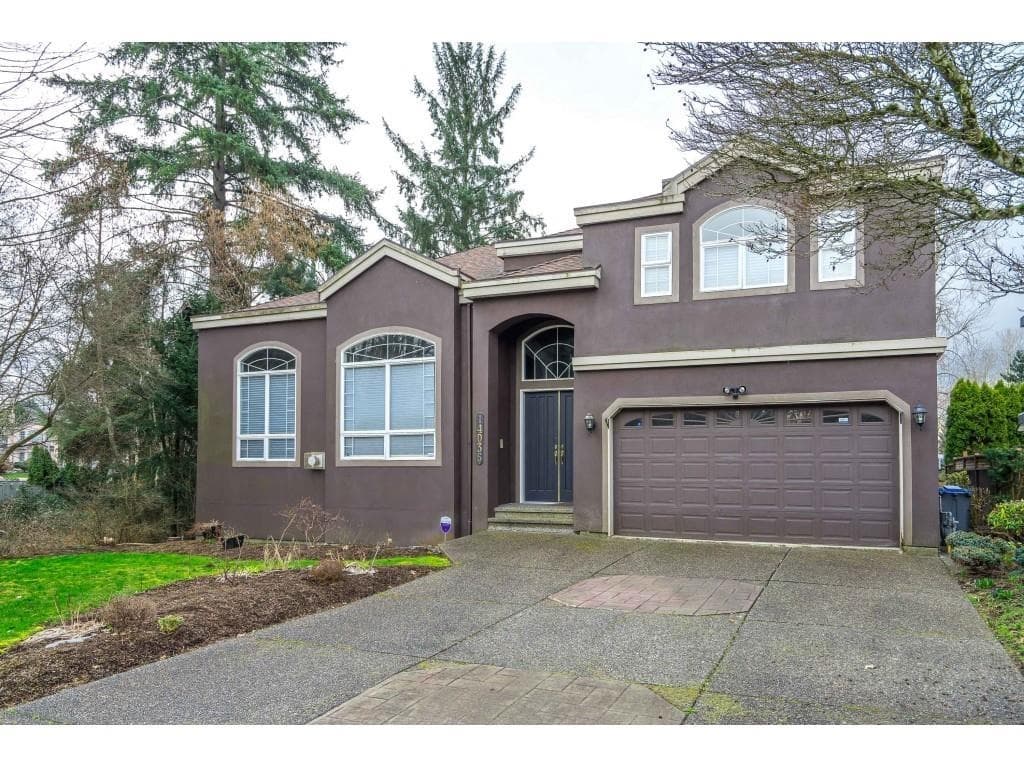 14036 90 Avenue, Surrey, V3V 7Z6 — photo 1