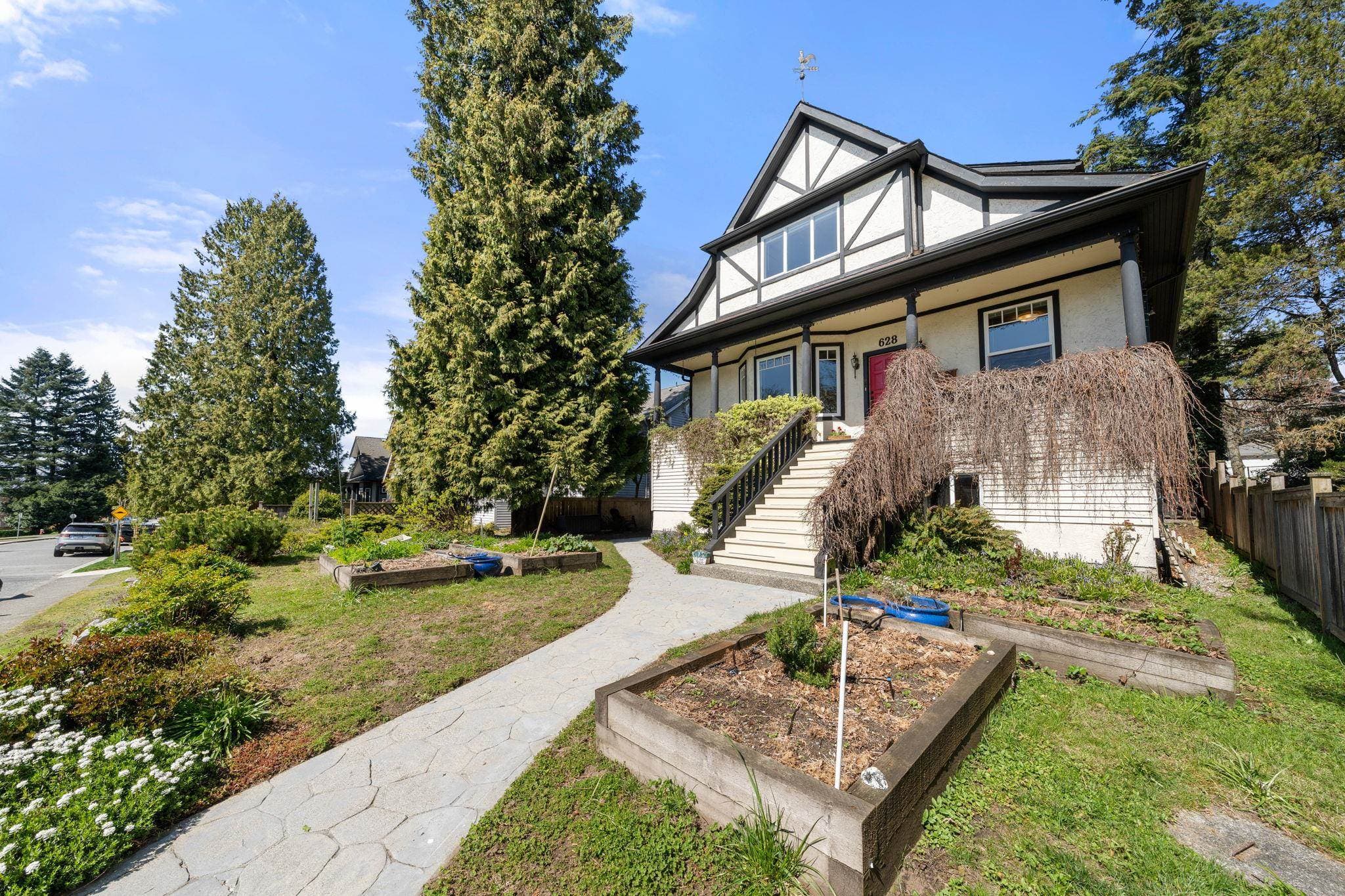 628 E 5th Street, North Vancouver, V7L 1M7 — photo 2