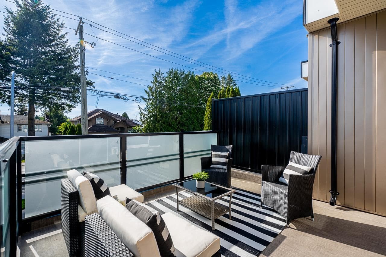 7472 124 Street, Surrey, V3W 1P2 — photo 2