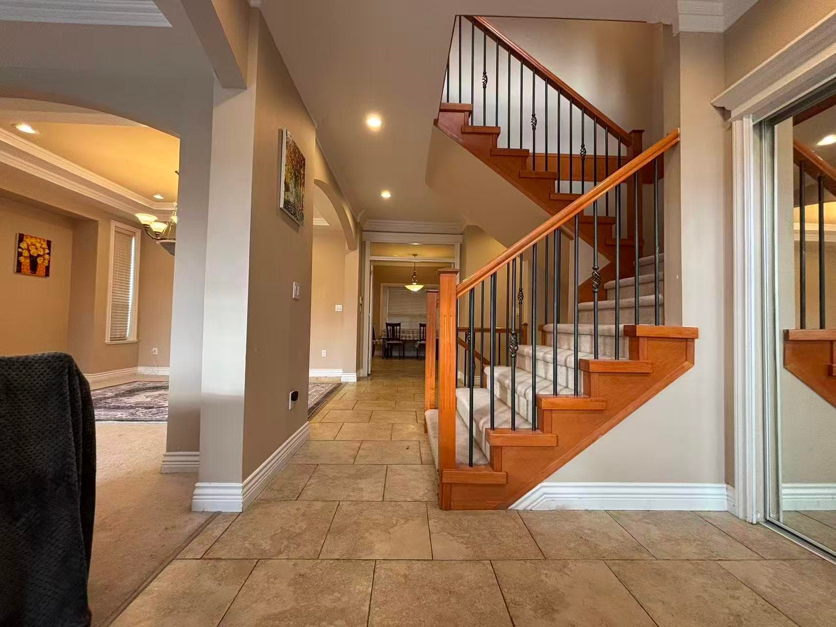 6835 Burford Street, Burnaby, V5E 1R9 — photo 3