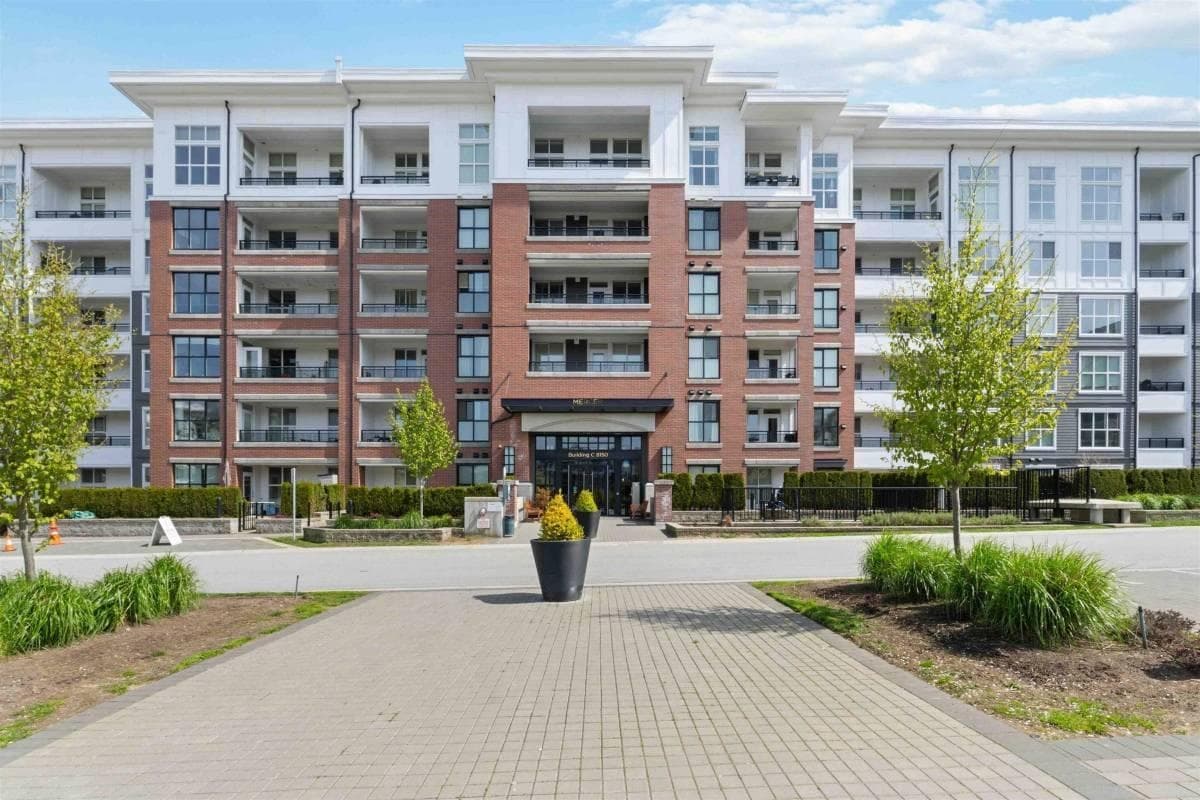A311 - 8150 207 Street, Langley, V2Y 4J5 — photo 1