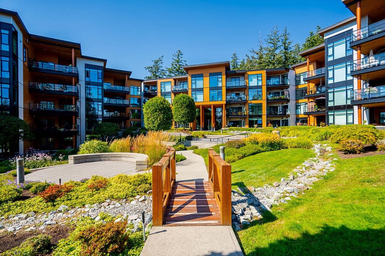509 - 14855 Thrift Avenue, White Rock, V4B 2J6 — photo 3