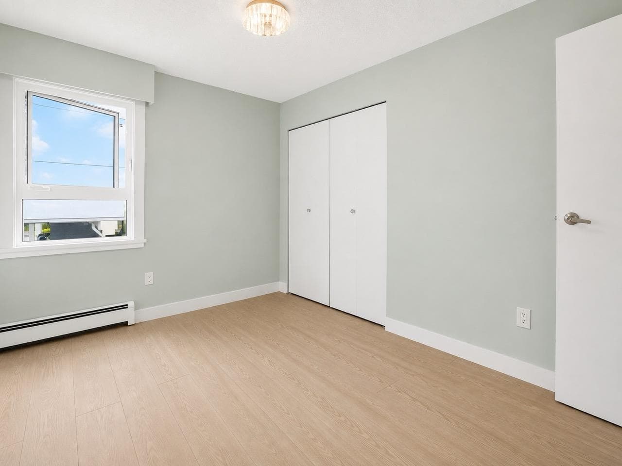 206 - 1340 Duches Avenue, West Vancouver, V7T 1H6 — photo 5