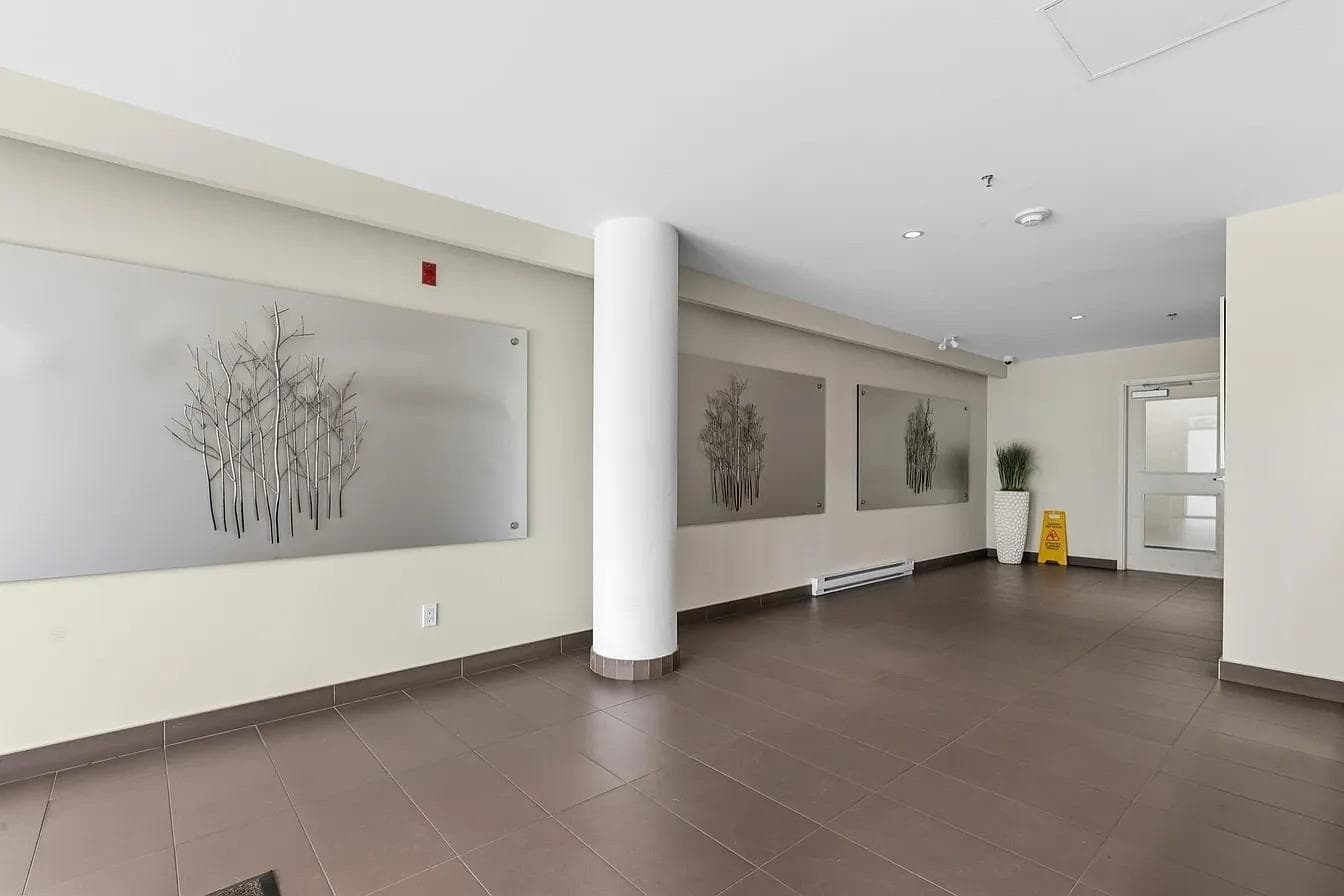 202 - 8965 160 Street, Surrey, V4G 1N4 — photo 2