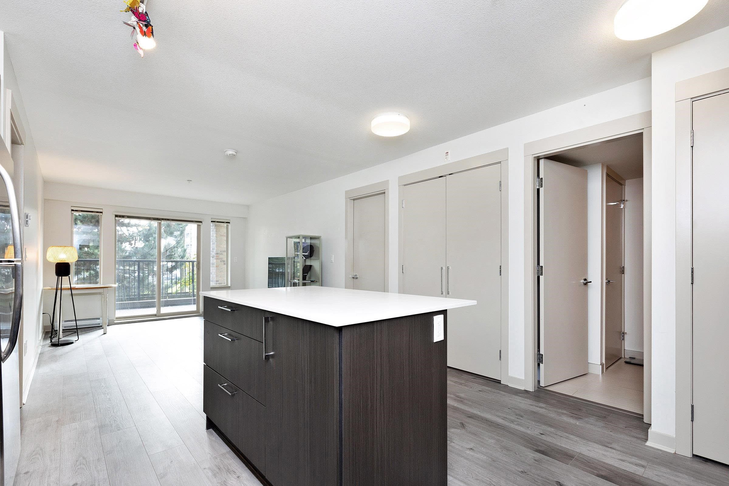 202 - 8965 160 Street, Surrey, V4G 1N4 — photo 3