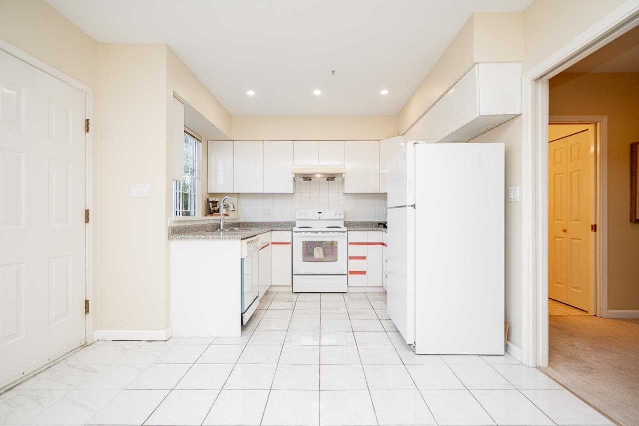8568 French Street, Vancouver, V6P 4W2 — photo 5