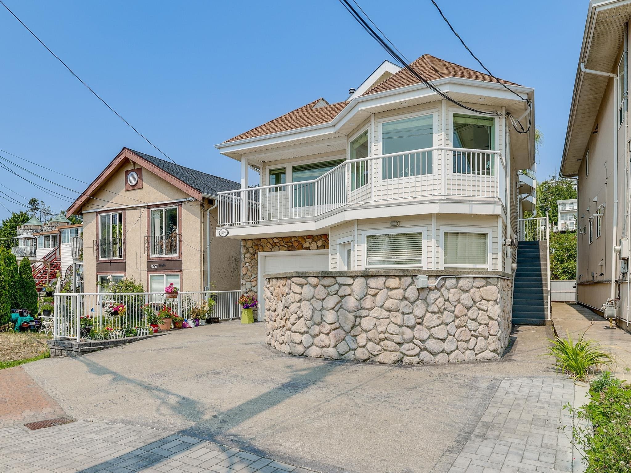 14763 Marine Drive, White Rock, V4B 1B9 — photo 2