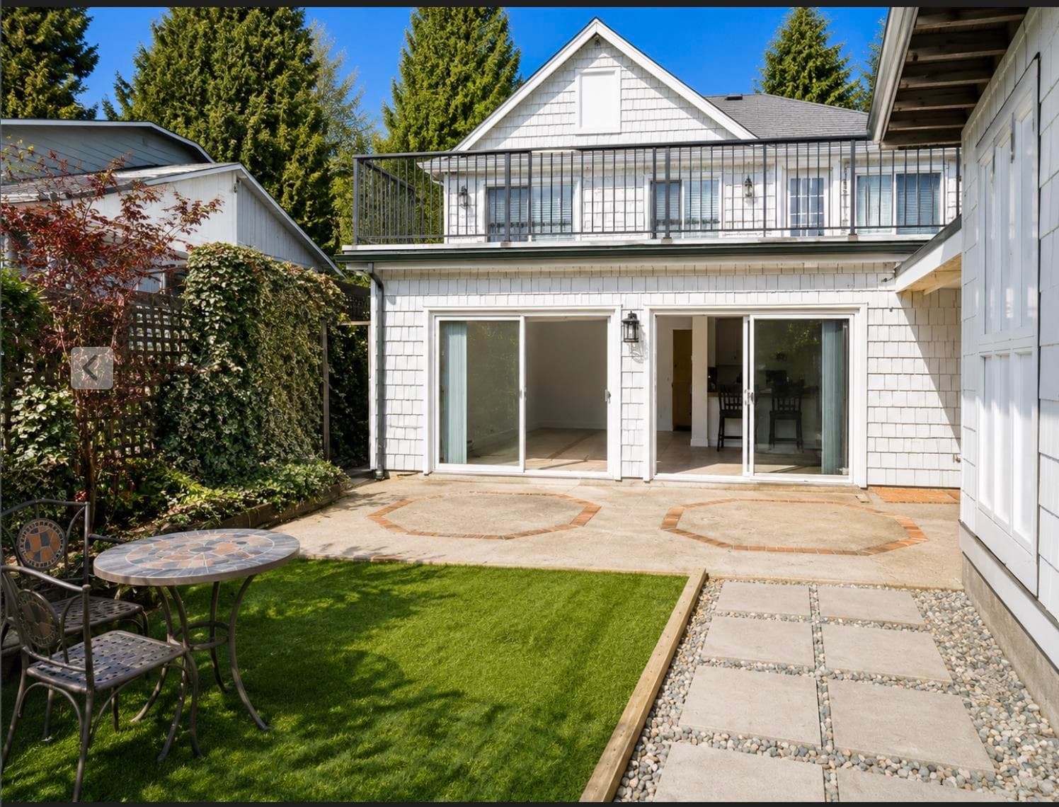 Ground Level - Mathers Avenue, West Vancouver