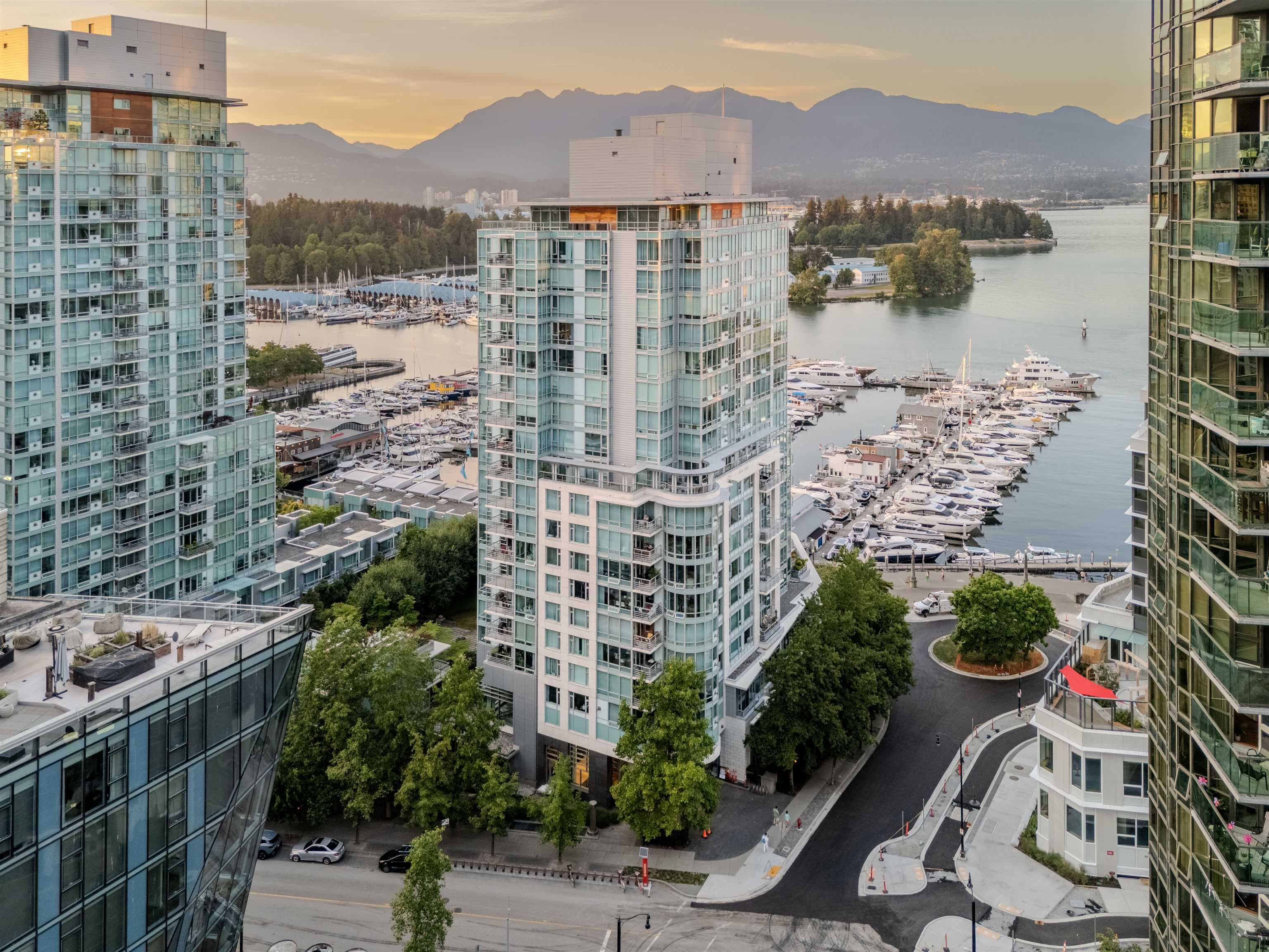 493 Broughton Street, Vancouver, V6G 3E8 — photo 1