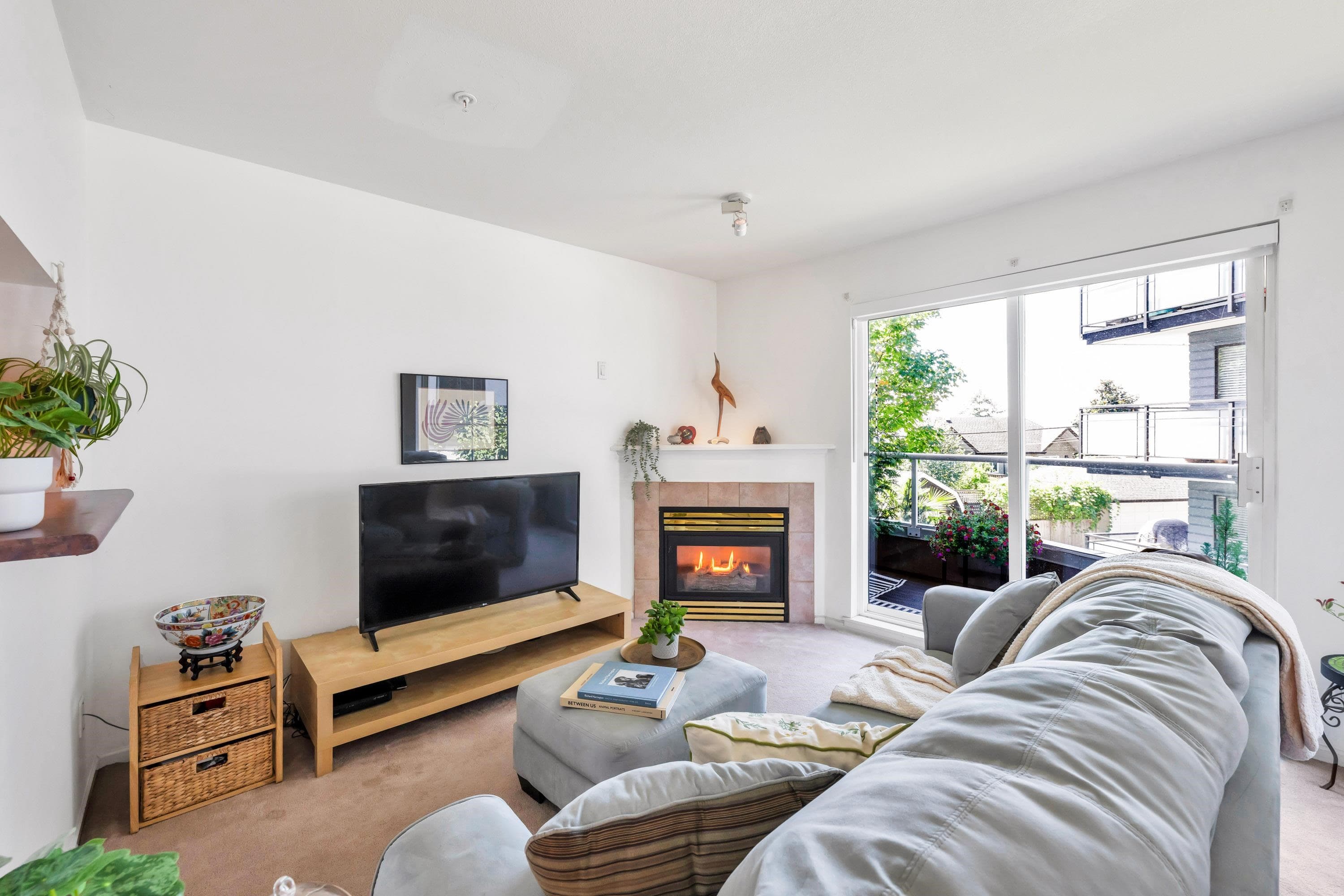 206 - 245 St. Davids Avenue, North Vancouver, V7L 3N9 — photo 4