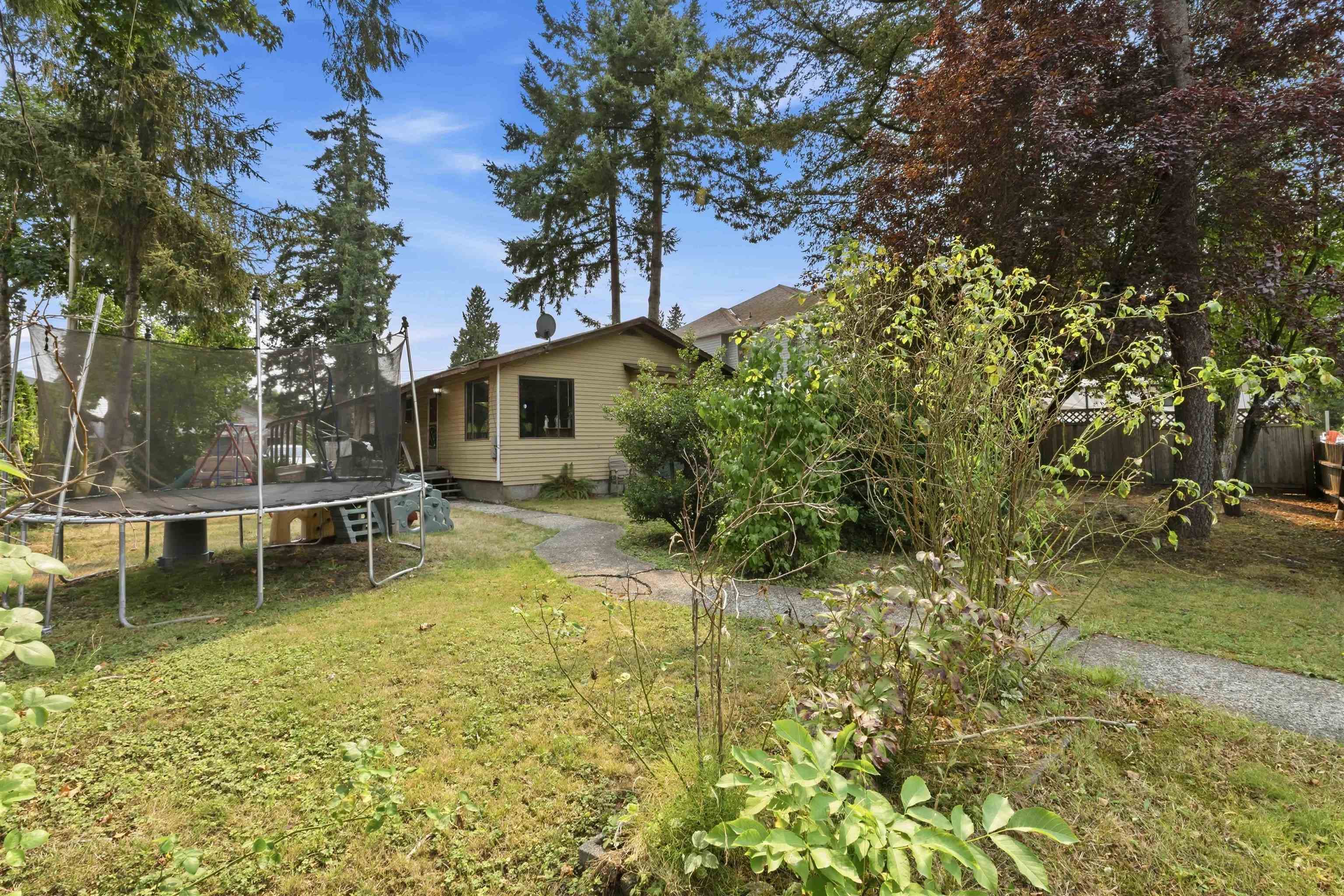 20248 98a Avenue, Langley, V1M 3E3 — photo 2