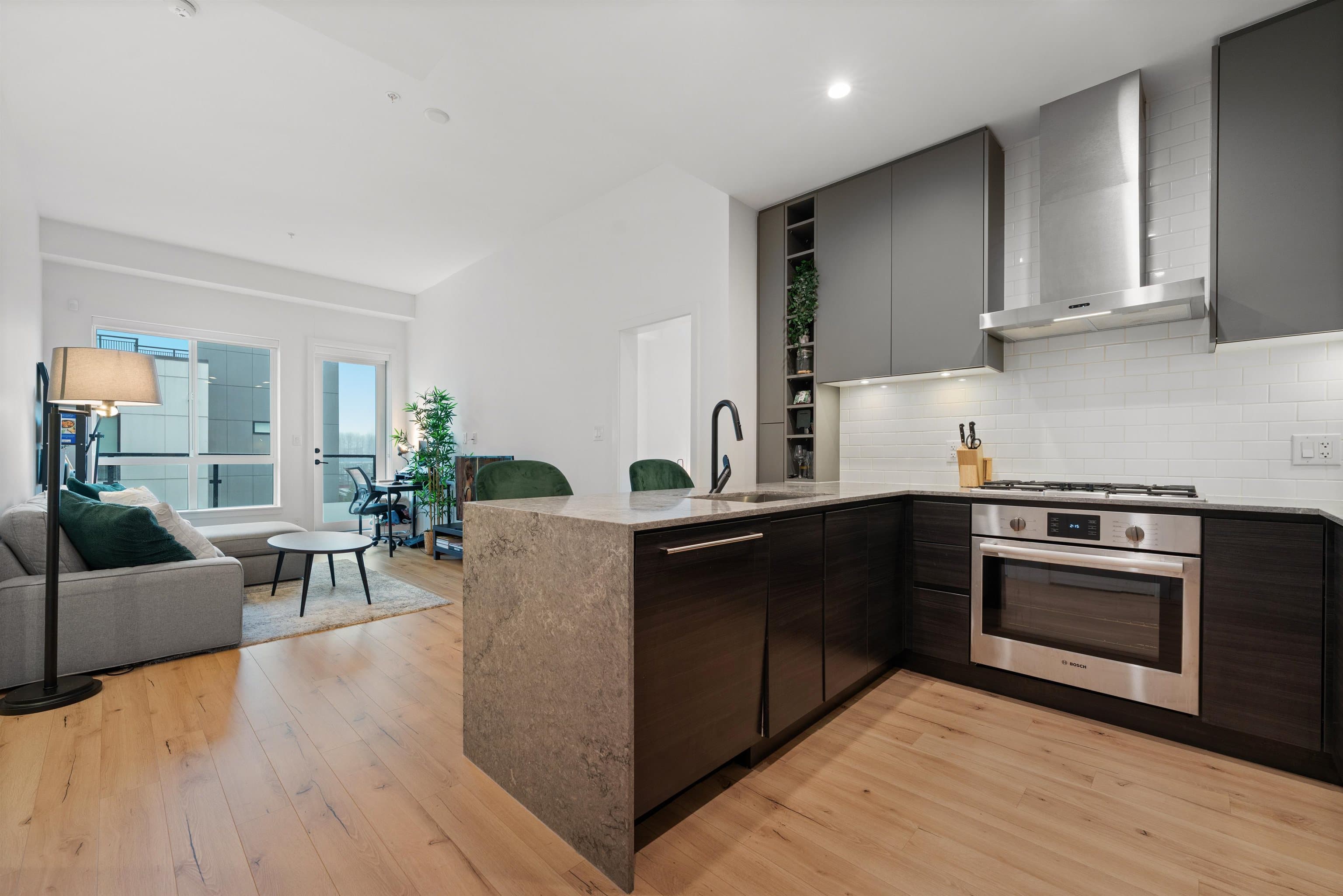 621 - 3131 Murray Street, Port Moody, V3H 0L9 — photo 3