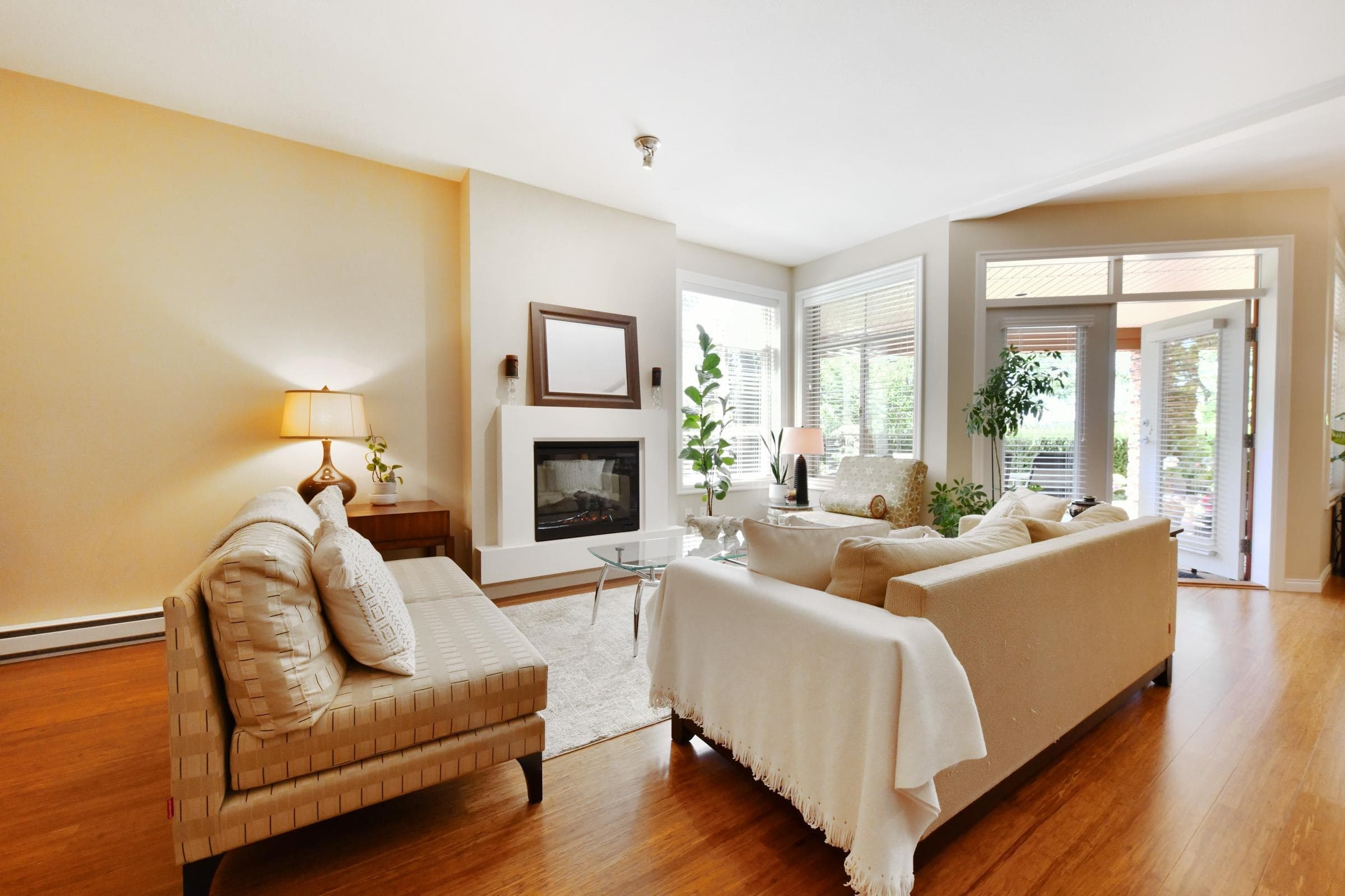108 - 3355 Rosemary Heights Drive, Surrey, V3Z 2H5 — photo 4