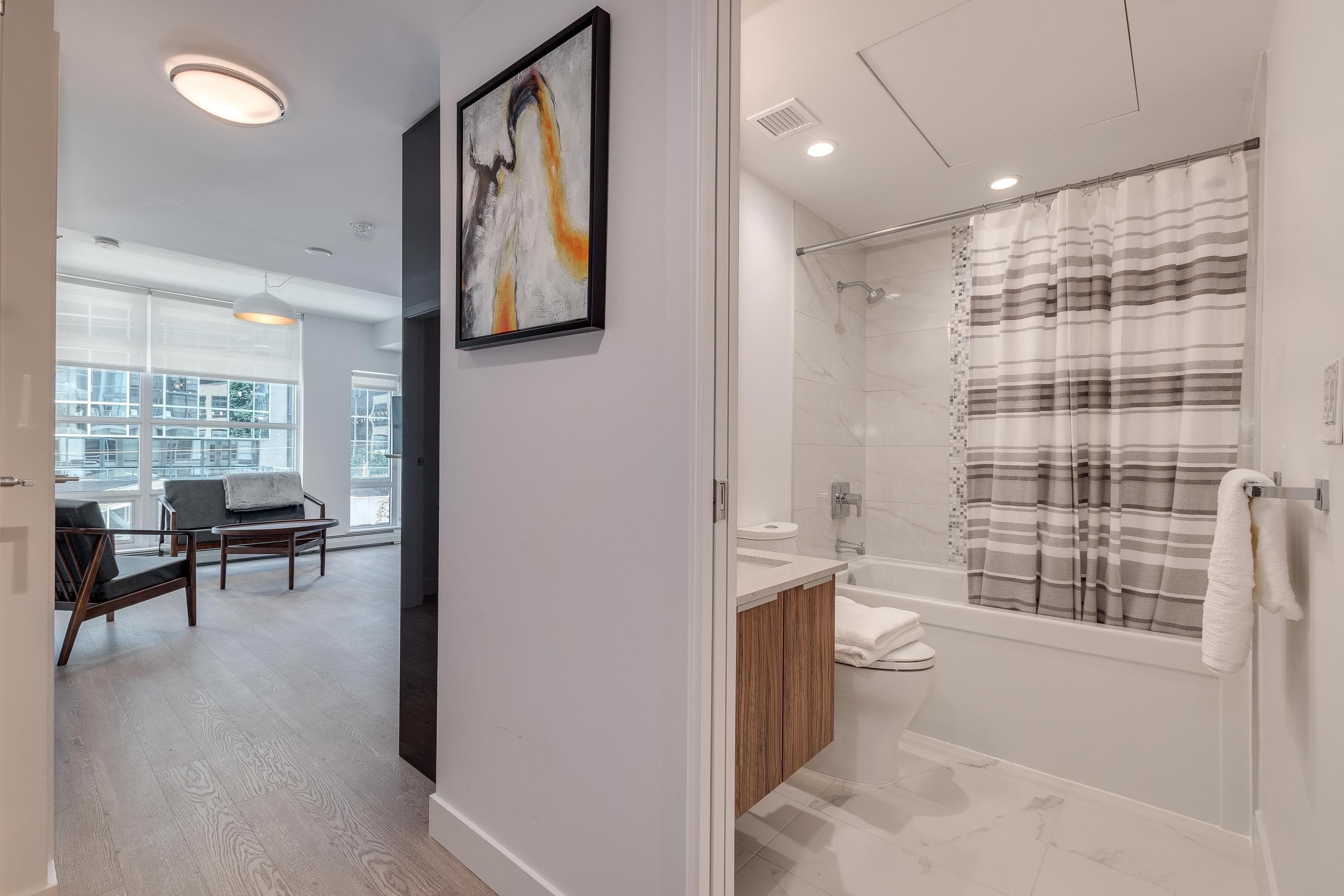 410 - 1283 Howe Street, Vancouver, V6Z 0E3 — photo 2