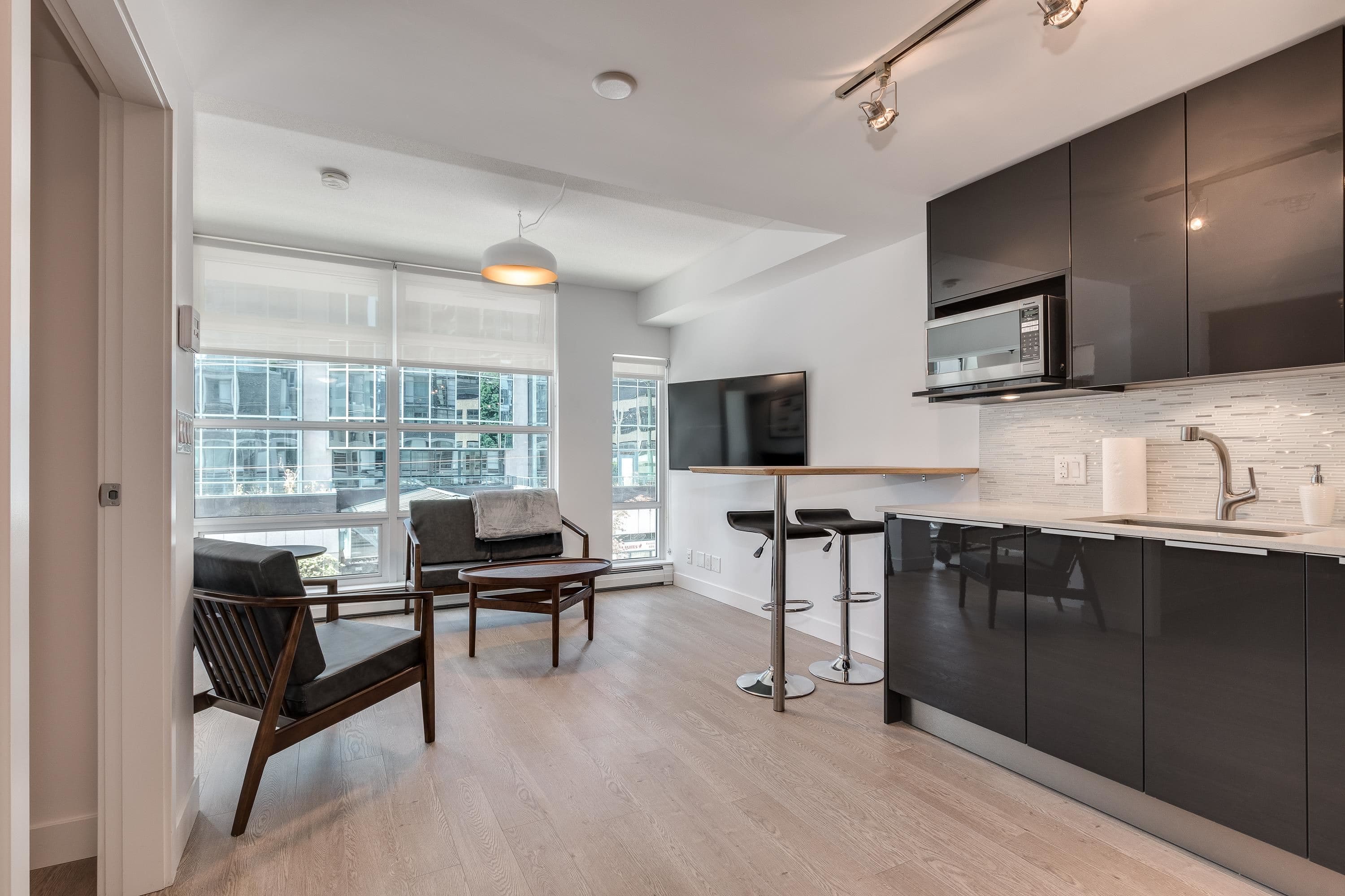 410 - 1283 Howe Street, Vancouver, V6Z 0E3 — photo 4