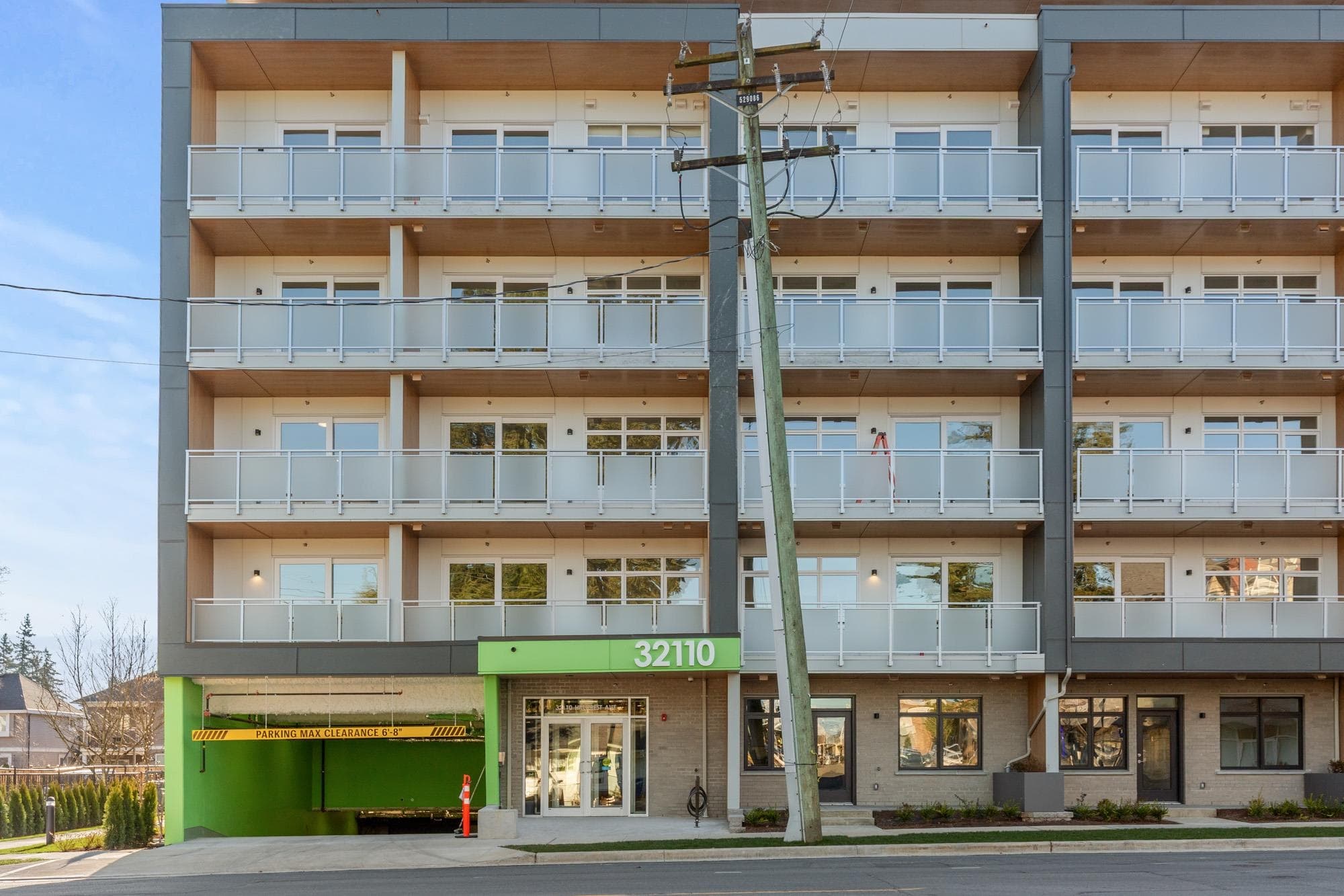 205 - 32110 Hillcrest Avenue, Abbotsford, V2T 1S4 — photo 3