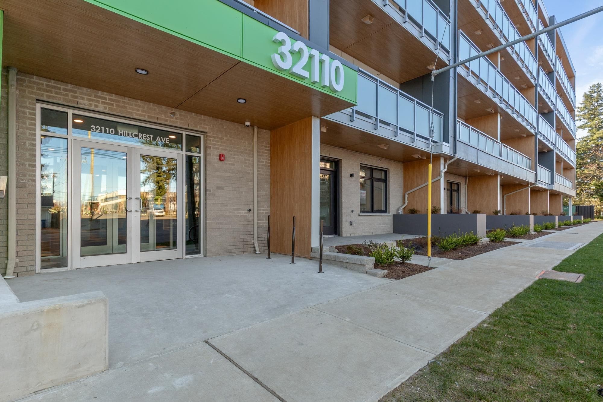 205 - 32110 Hillcrest Avenue, Abbotsford, V2T 1S4 — photo 4