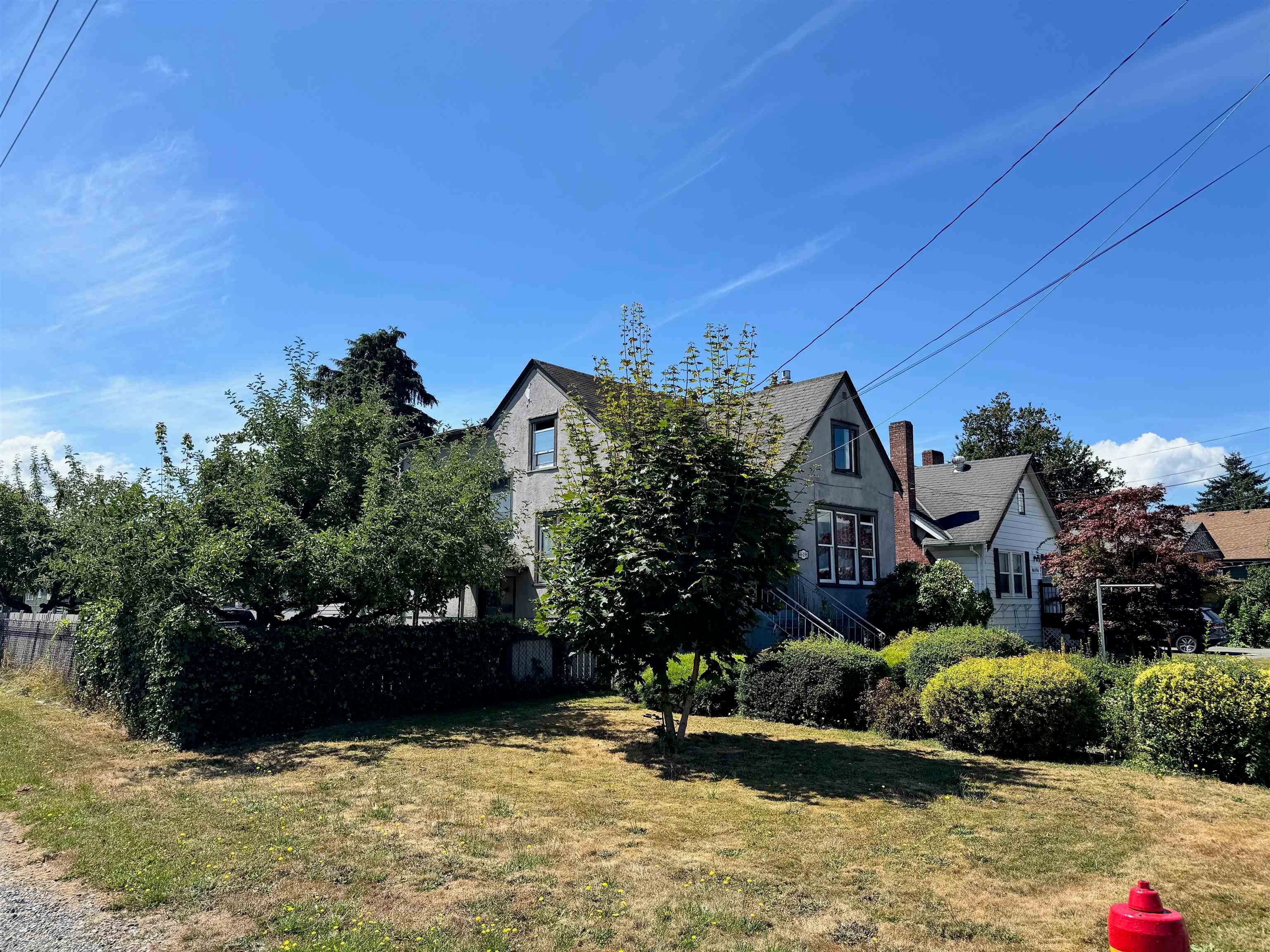 46198 First Avenue, Chilliwack, V2P 1W3 — photo 2