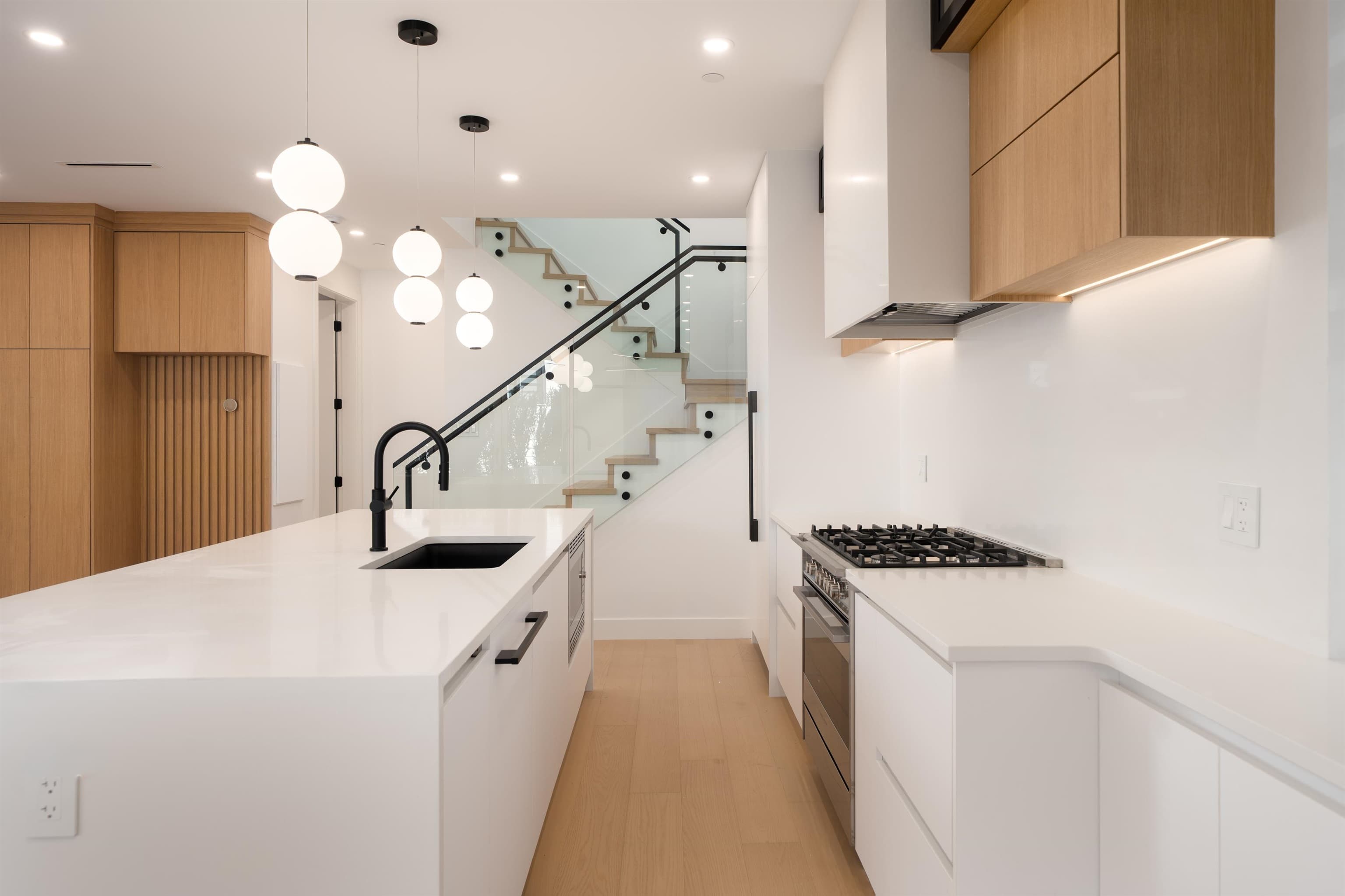 2 - 5963 Granville Street, Vancouver, V6M 3C9 — photo 4