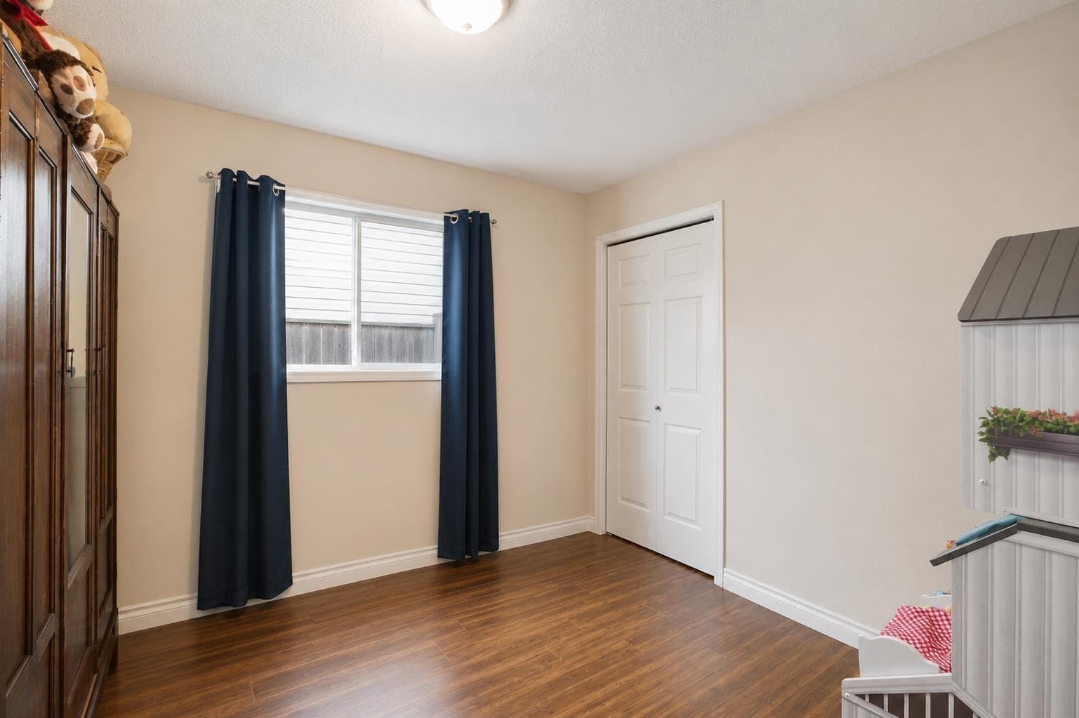 2717 Dehavilland Court, Abbotsford, V2T 5L3 — photo 5