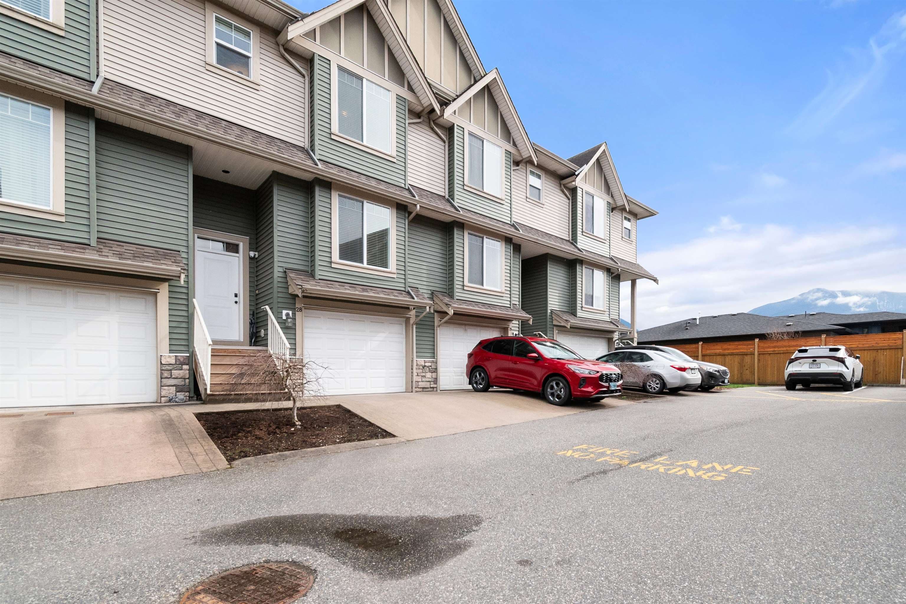 28 - 6498 Southdowne Place, Chilliwack