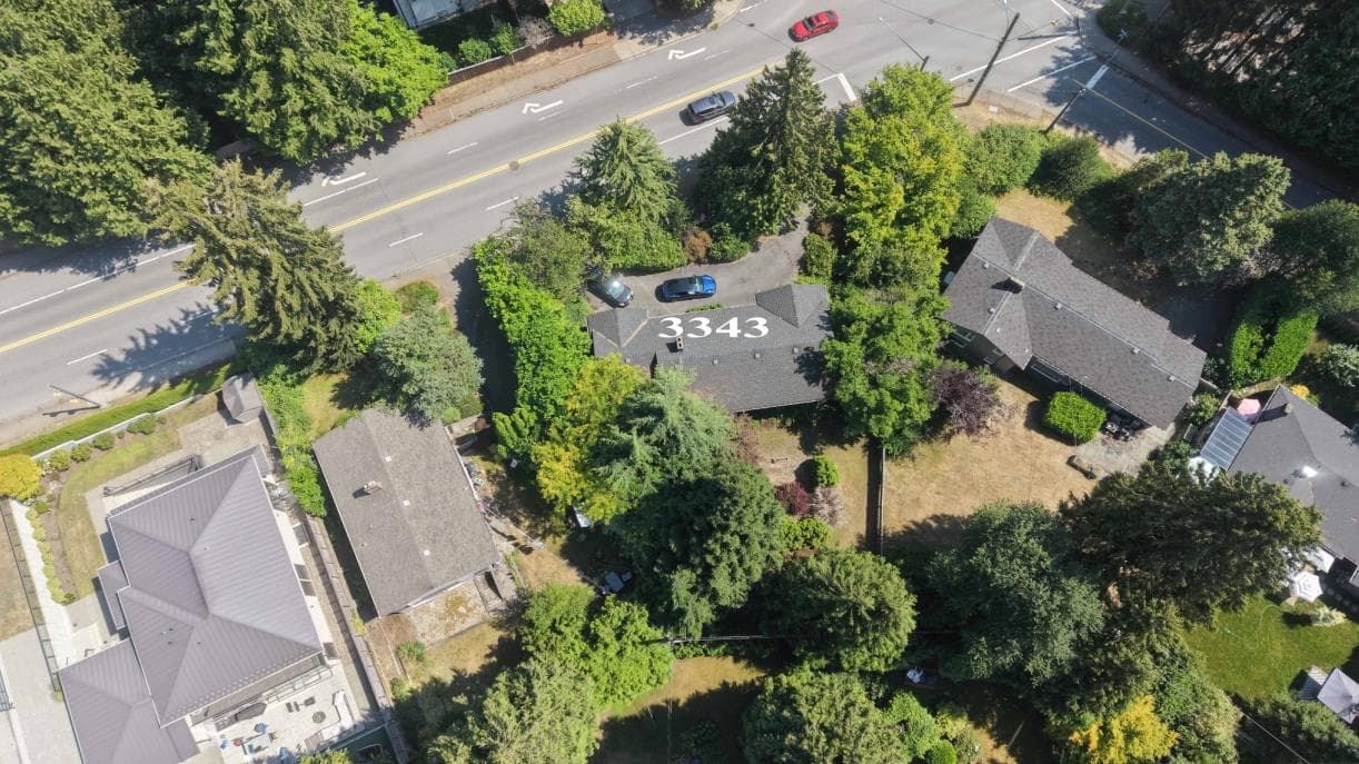 3343 Highland Boulevard, North Vancouver, V7R 2Y2 — photo 2