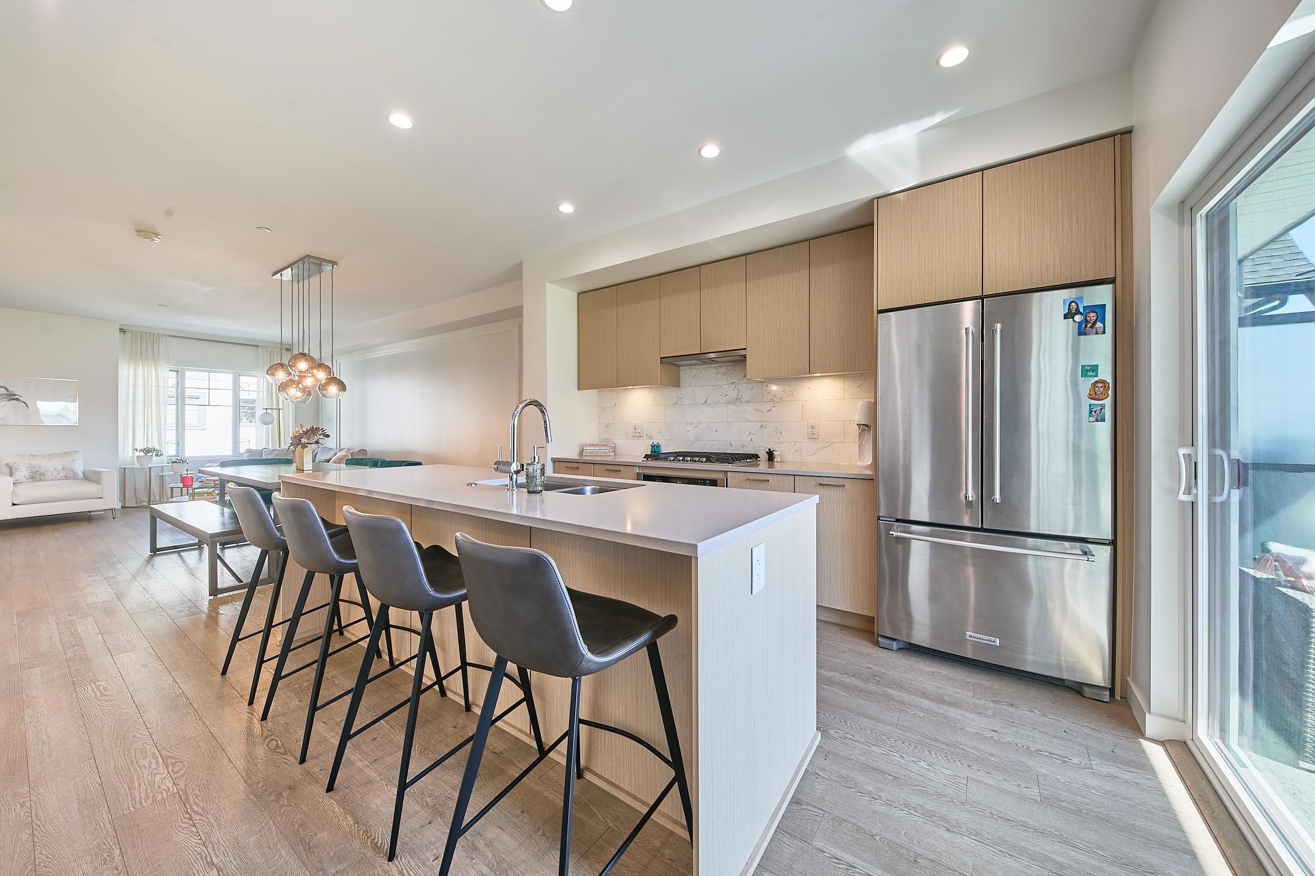 204 - 19451 Sutton Avenue, Pitt Meadows, V3Y 0G6 — photo 1