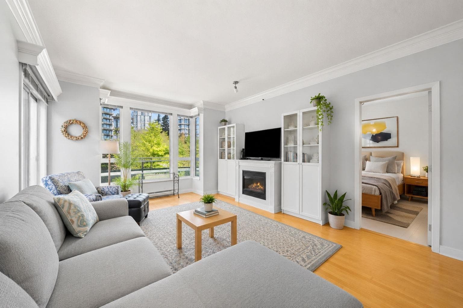 413 - 14 E Royal Avenue, New Westminster, V3L 5W5 — photo 1