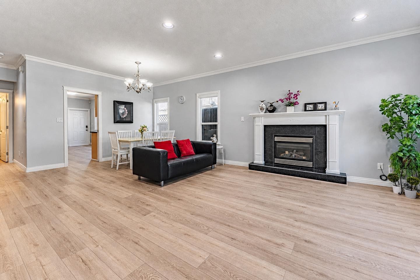 7930 Edmonds Street, Burnaby, V3N 1C2 — photo 5