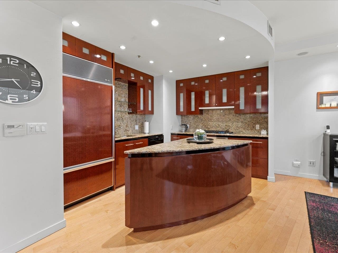 3704 - 938 Nelson Street, Vancouver, V6Z 3A7 — photo 3