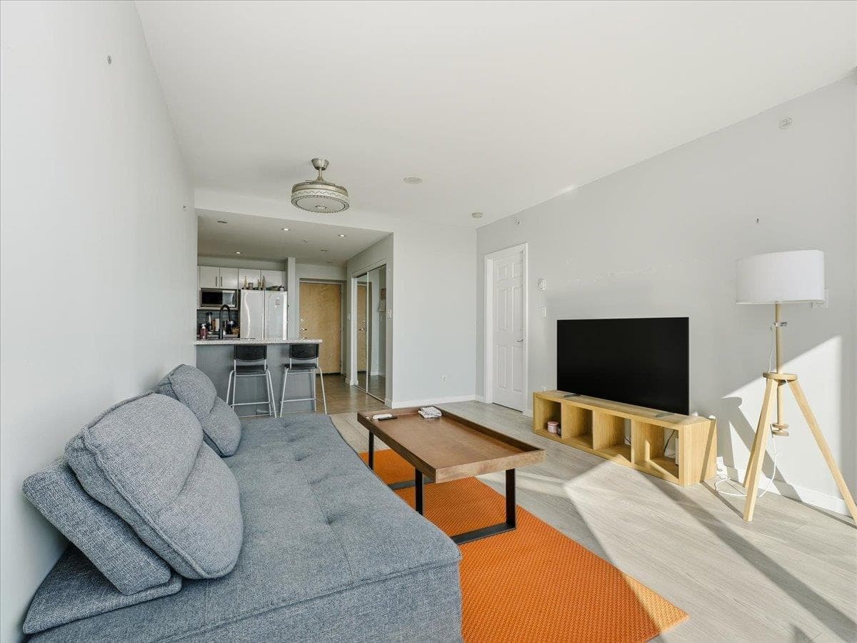 1710 - 14 Begbie Street, New Westminster, V3M 0C4 — photo 2