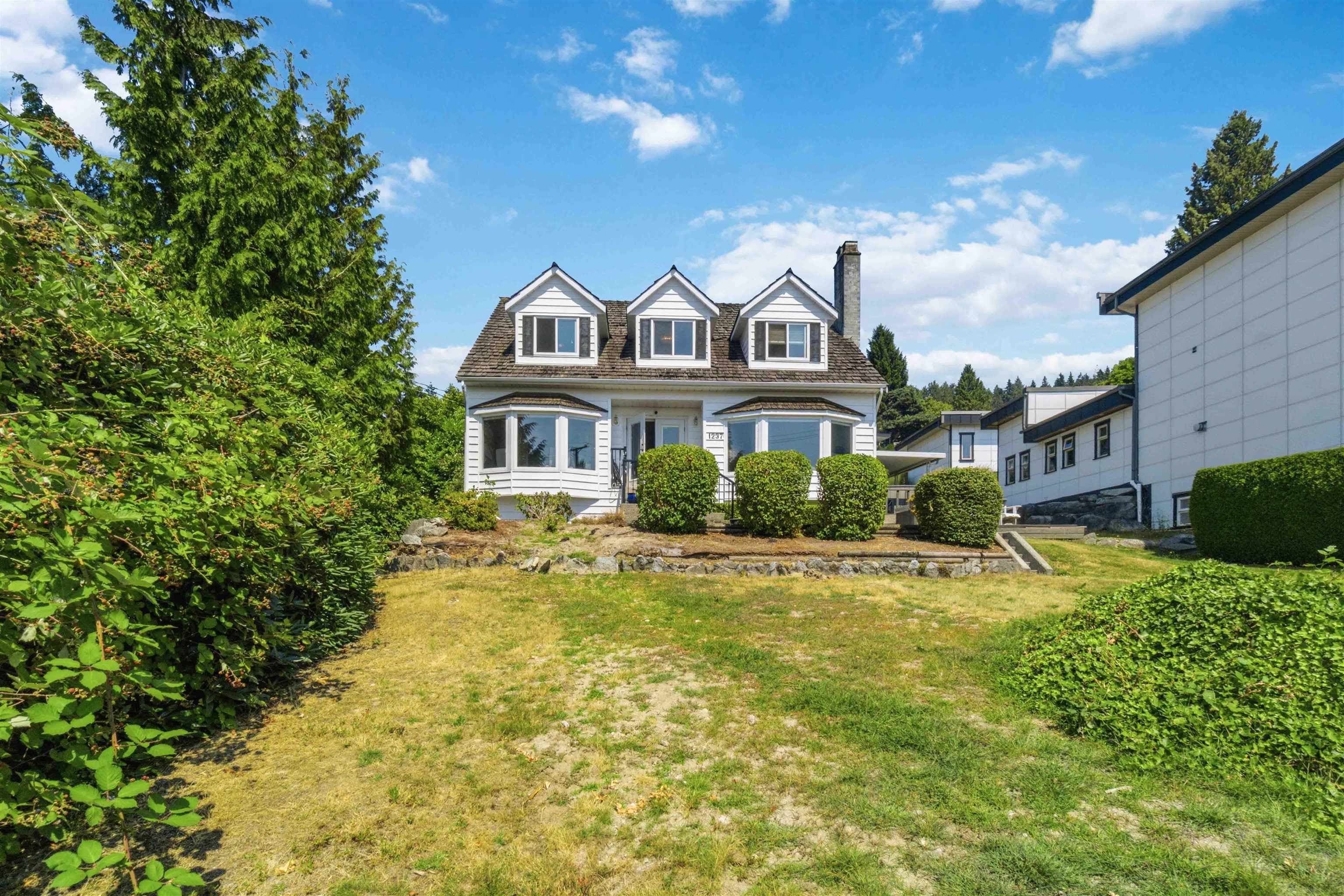 1237 Ioco Road, Port Moody, V3H 2W9 — photo 2