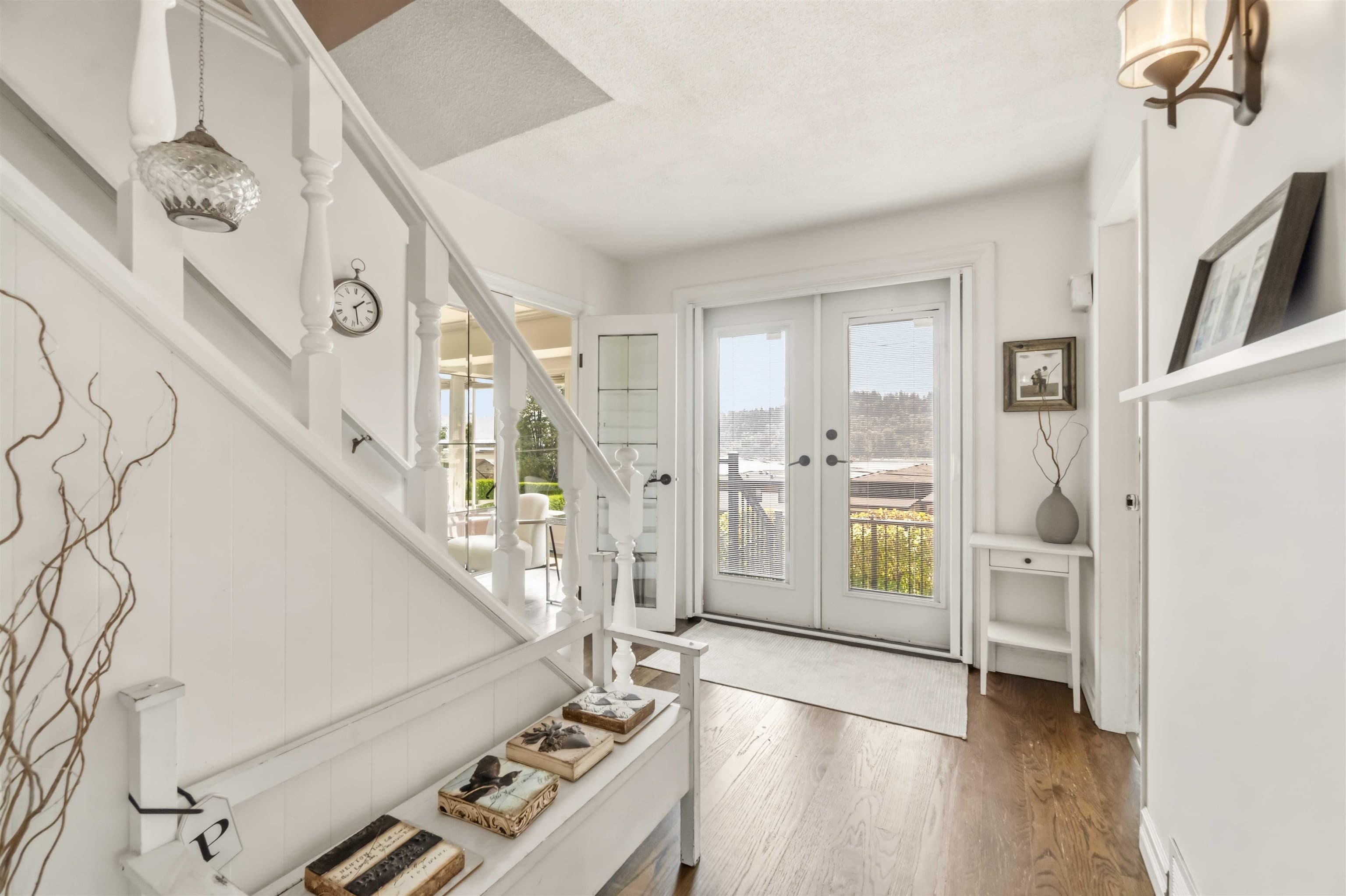1237 Ioco Road, Port Moody, V3H 2W9 — photo 3
