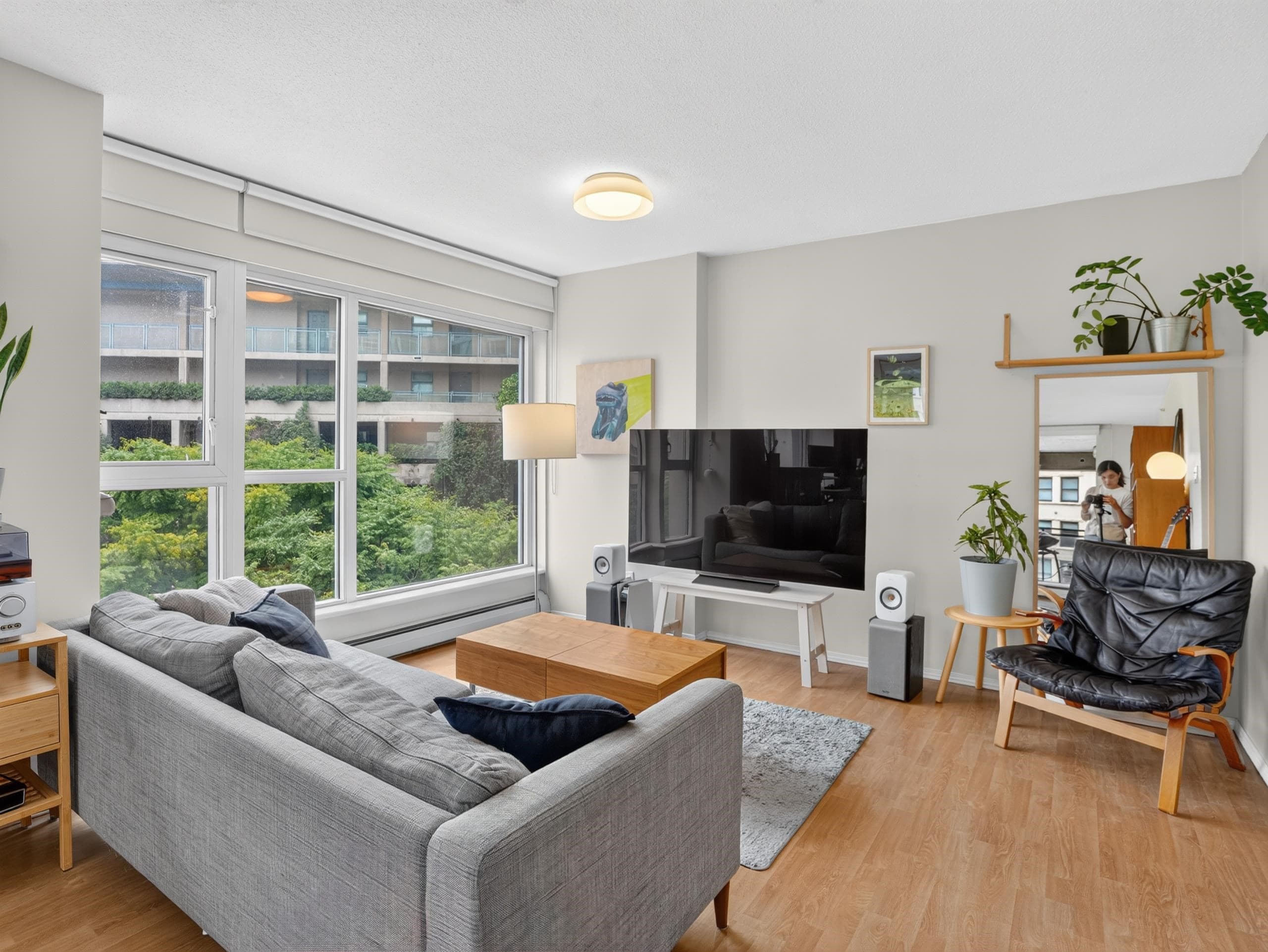 602 - 183 Keefer Place, Vancouver, V6B 6B9 — photo 2
