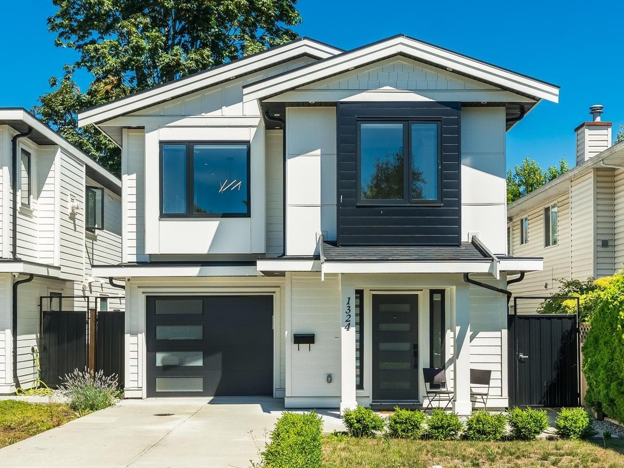1324 W 15th Street, North Vancouver
