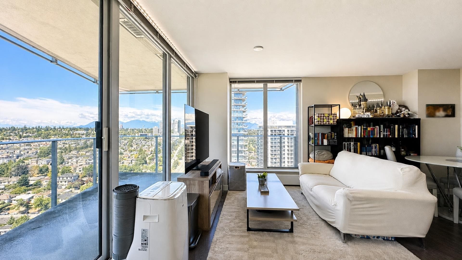 2606 - 488 SW Marine Drive, Vancouver, V5X 0C6 — photo 3