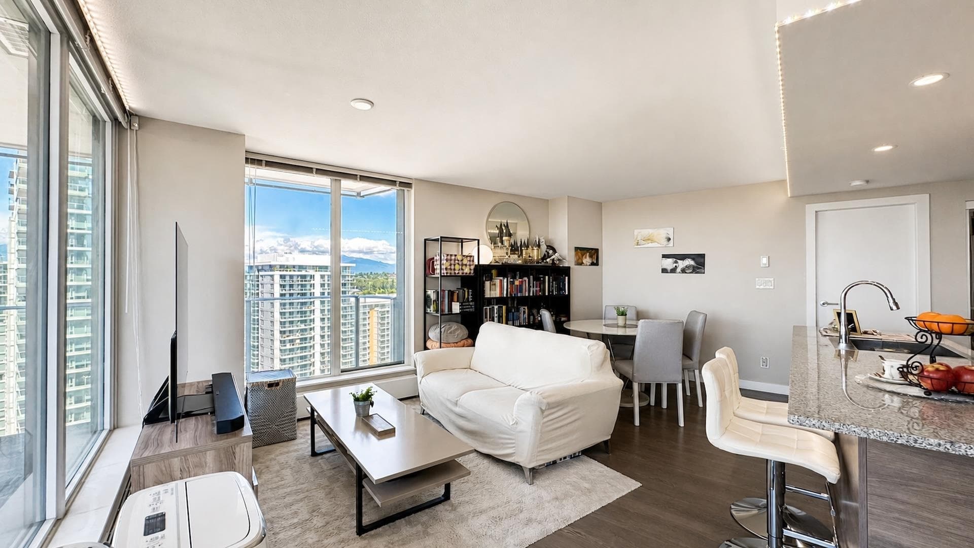 2606 - 488 SW Marine Drive, Vancouver, V5X 0C6 — photo 4
