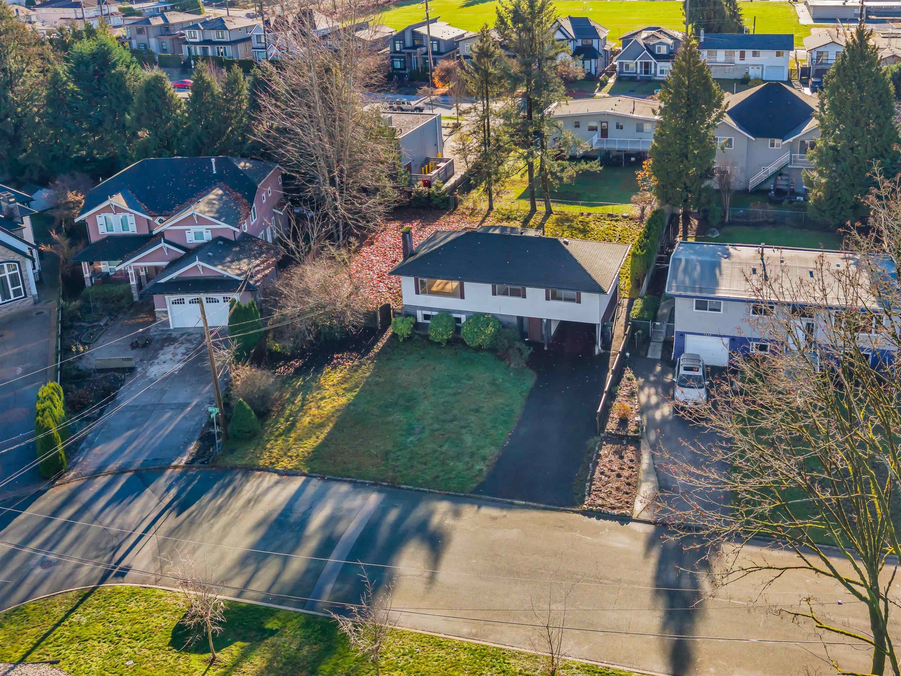1640 Spray Avenue, Coquitlam, V3J 5Y6 — photo 1