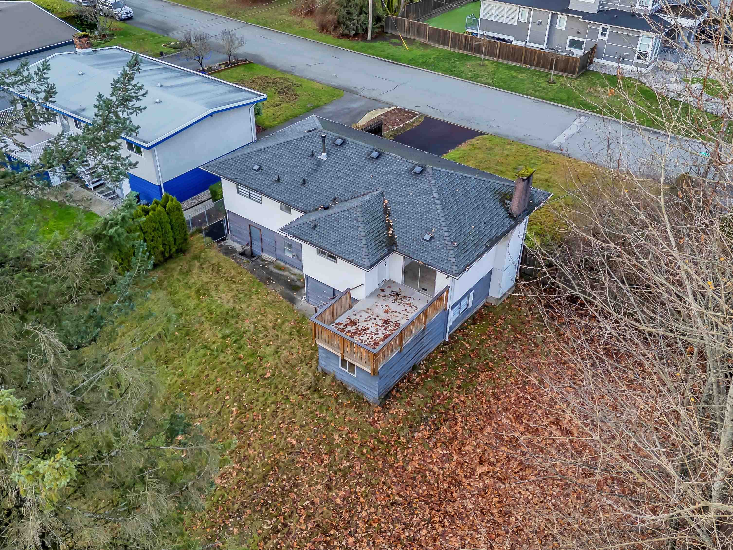 1640 Spray Avenue, Coquitlam, V3J 5Y6 — photo 4