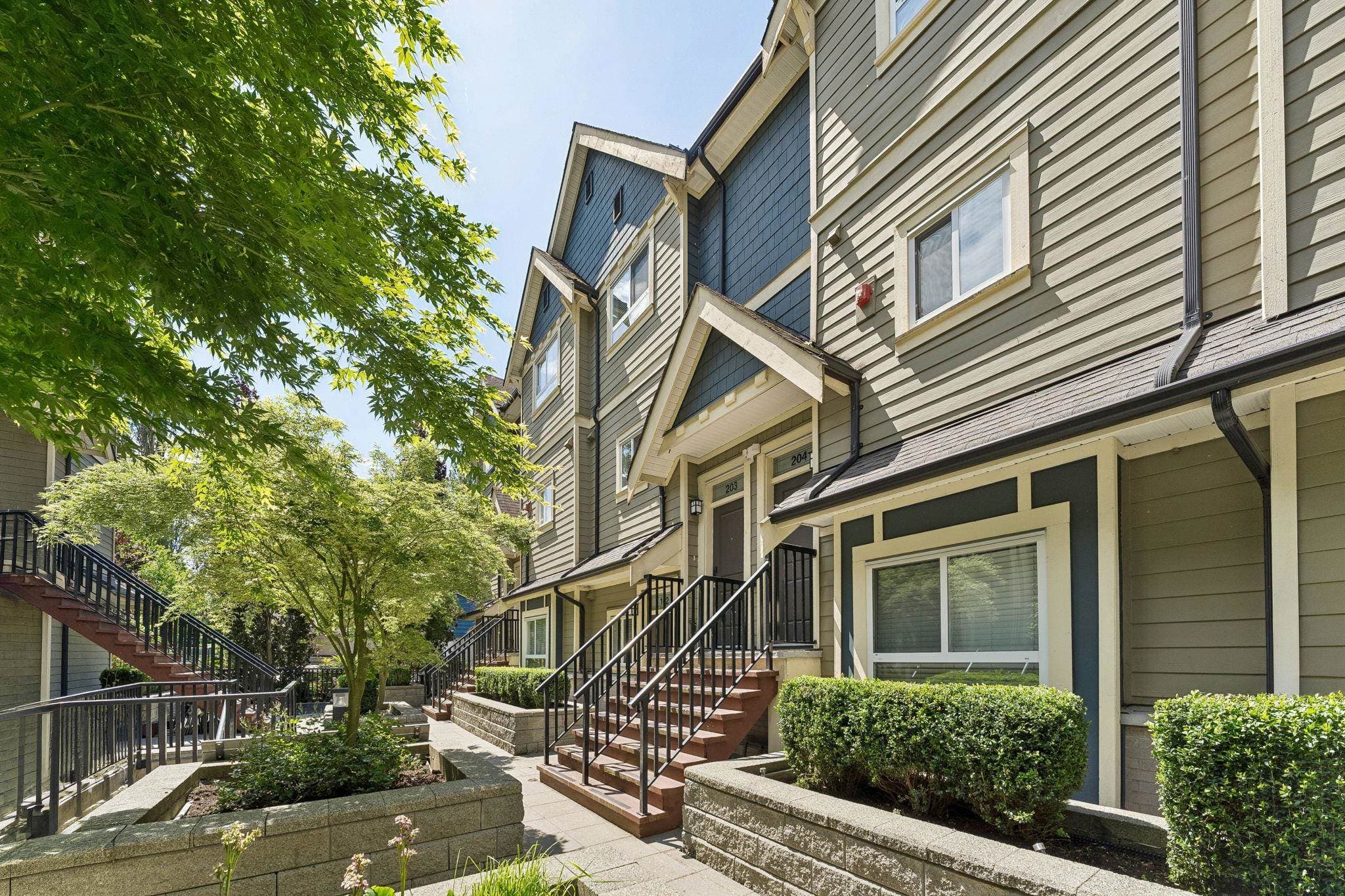 203 - 3488 Sefton Street, Port Coquitlam, V3B 3R2 — photo 3