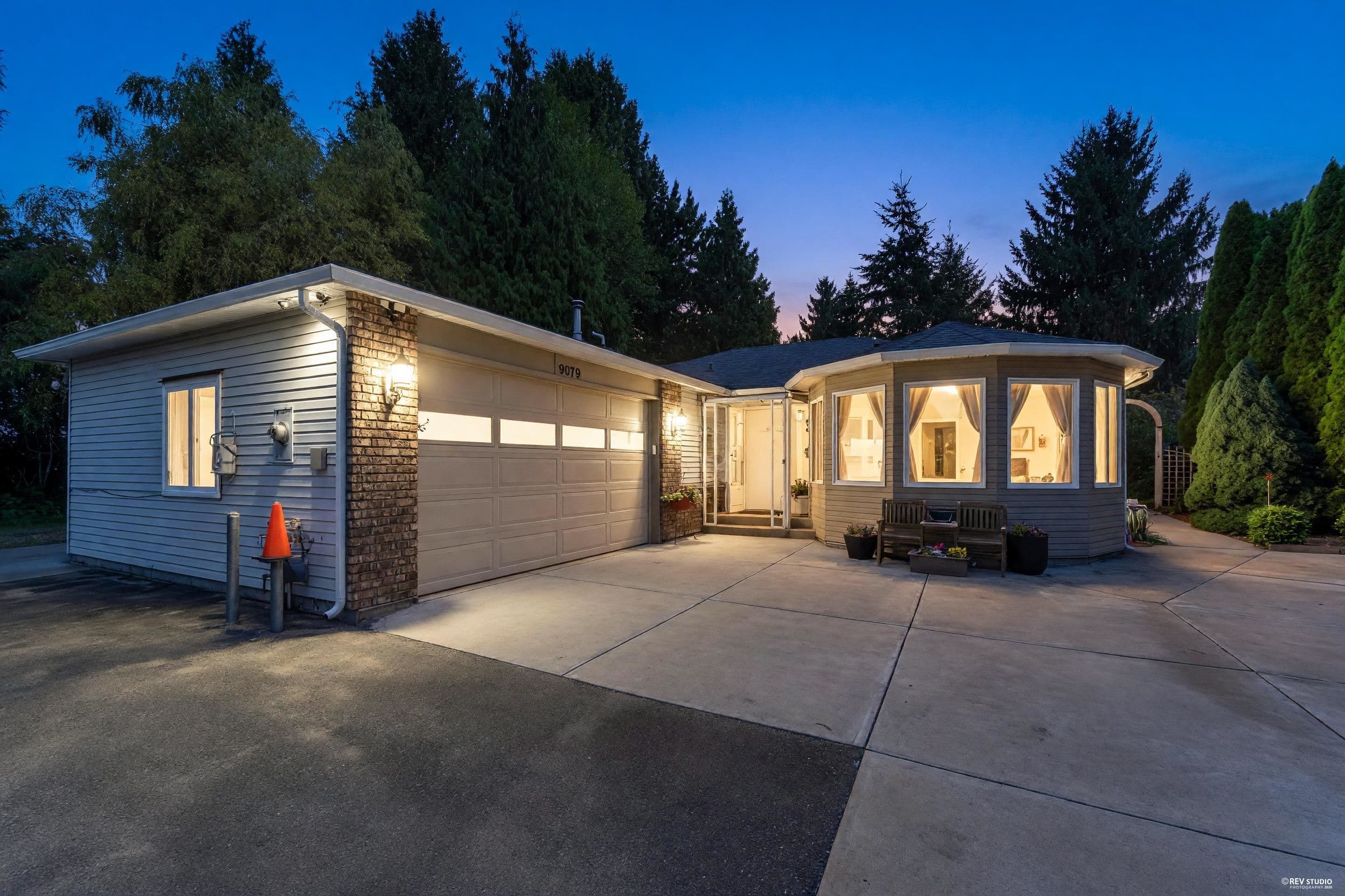 9079 144 Street, Surrey, V3V 5Z9 — photo 2
