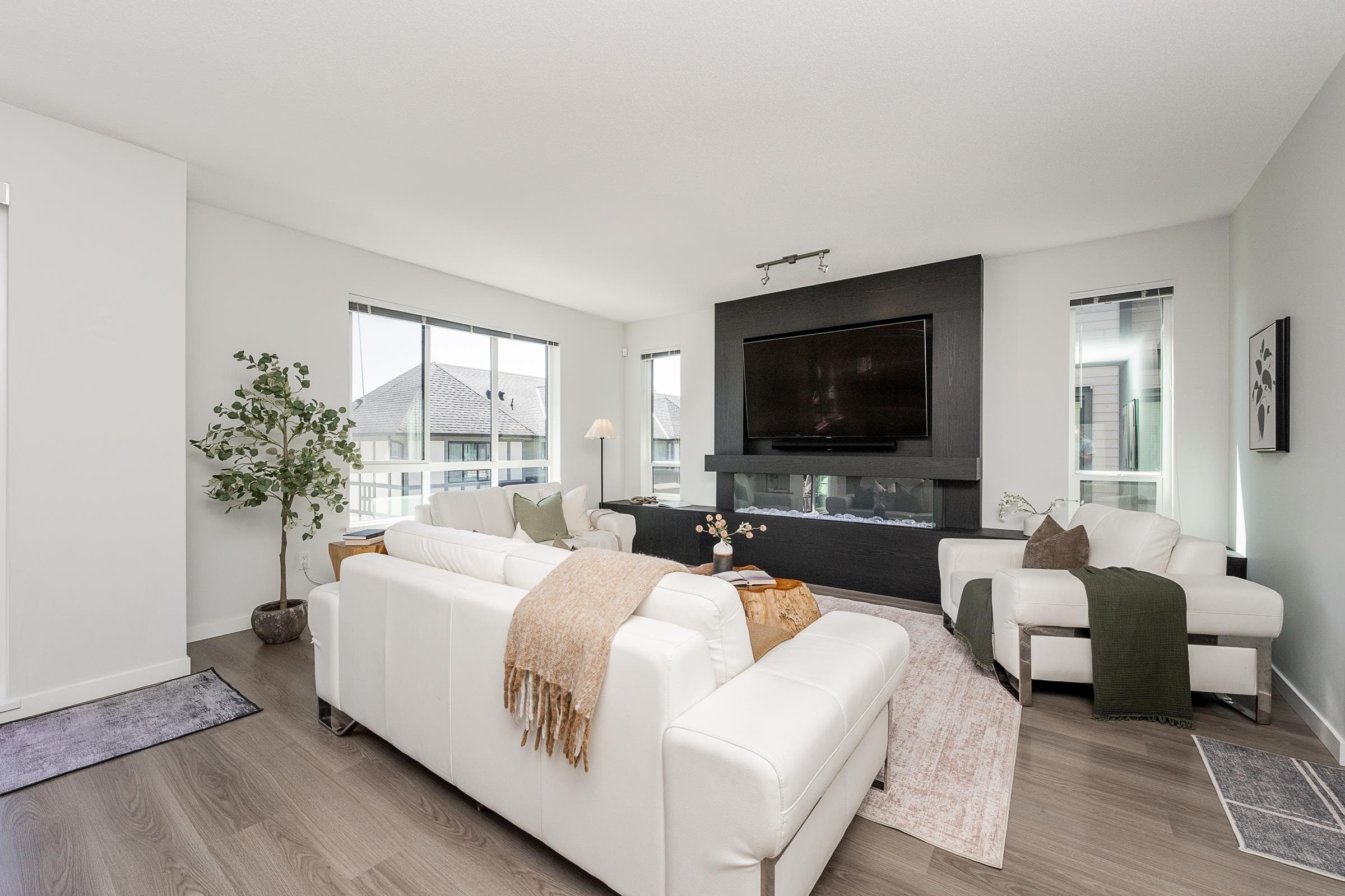108 - 3500 Burke Village Promenade, Coquitlam, V3E 0N2 — photo 3
