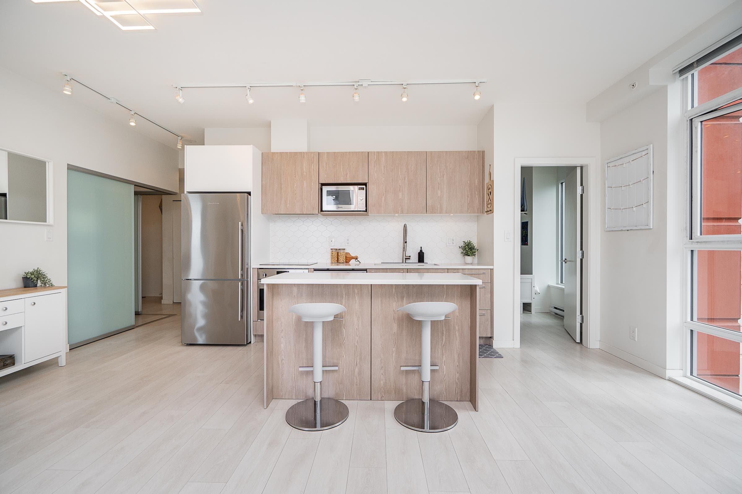 601 - 691 North Road, Coquitlam, V3J 0H9 — photo 4