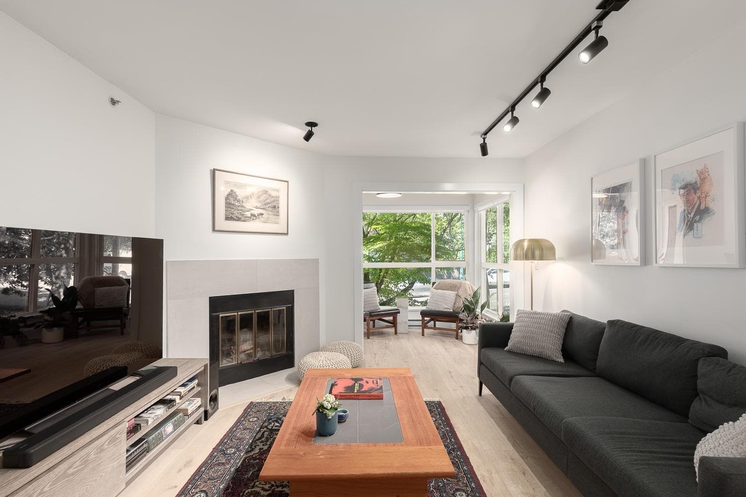 203 - 2272 Dundas Street, Vancouver, V5L 1J8 — photo 1