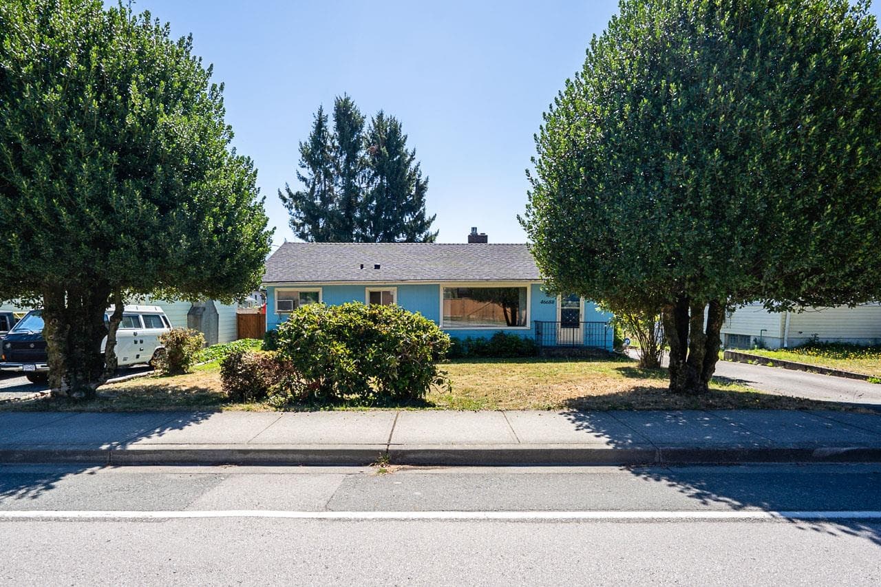 46688 Portage Avenue, Chilliwack, V2P 3G5 — photo 2